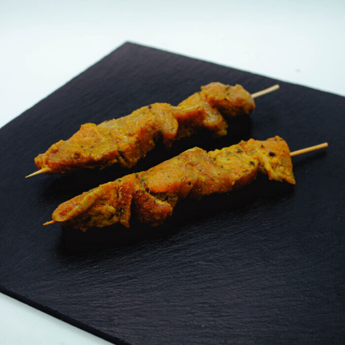 Pincho moruno al curry 12,99€/kg (800g-1kg por unidad)
