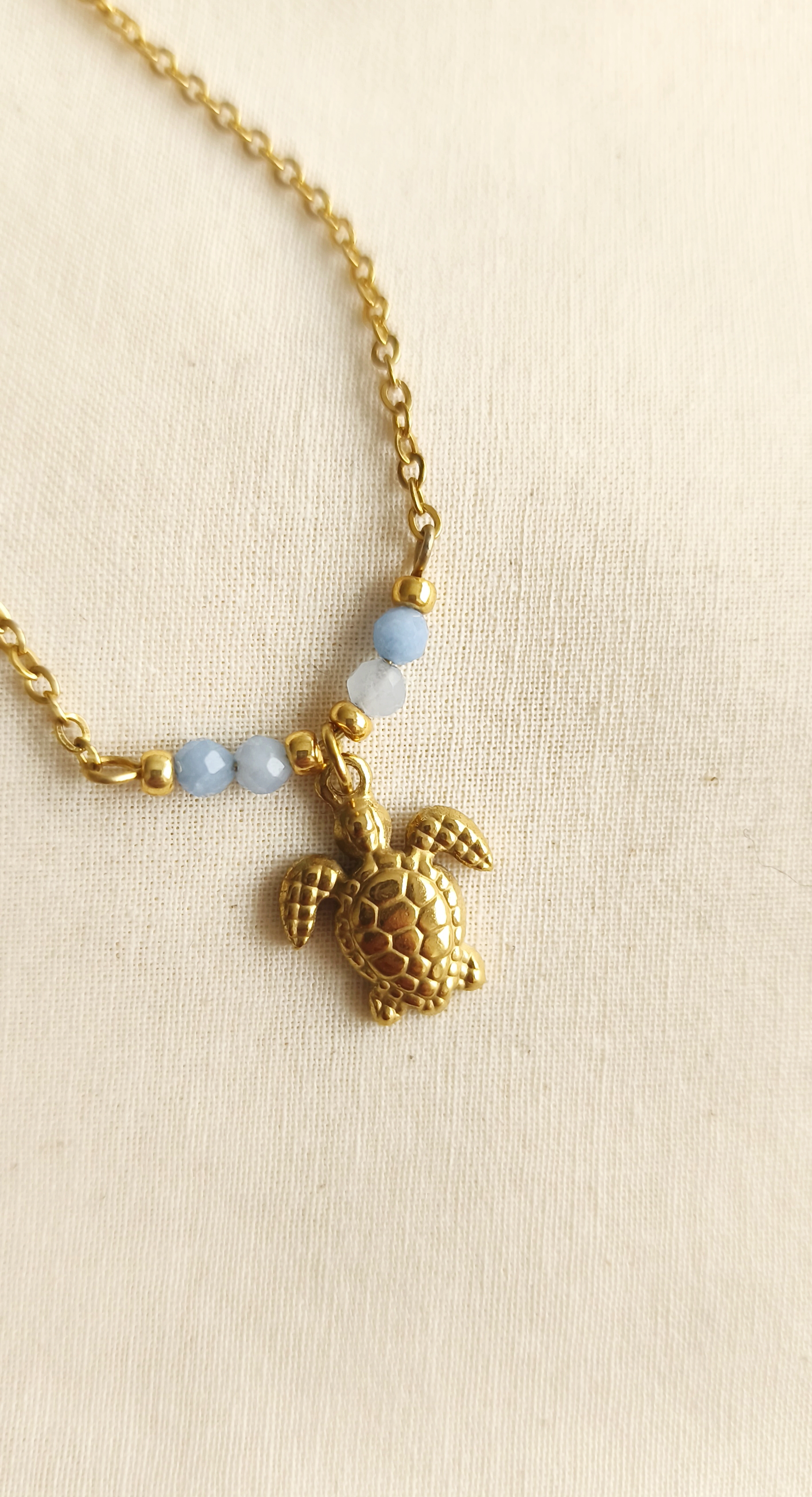 Schildpad en Aquamarijn ketting