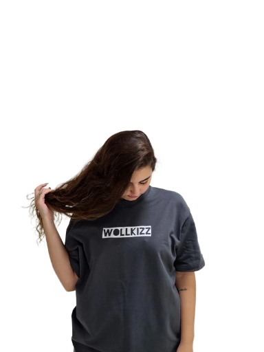 Camiseta Oversized Cinza Chumbo Wollkizz