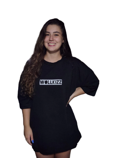 Camiseta Preta Oversized  Wollkizz