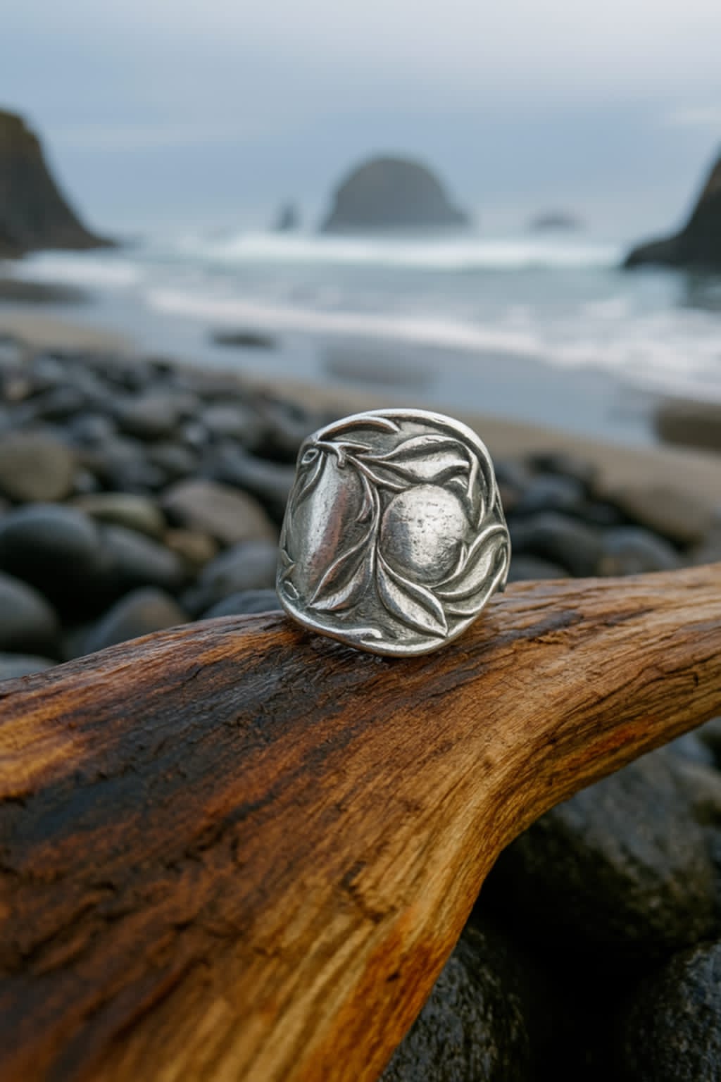 Art Nouveau Double Silver Fruit & Leaf Ring – Circa 1910