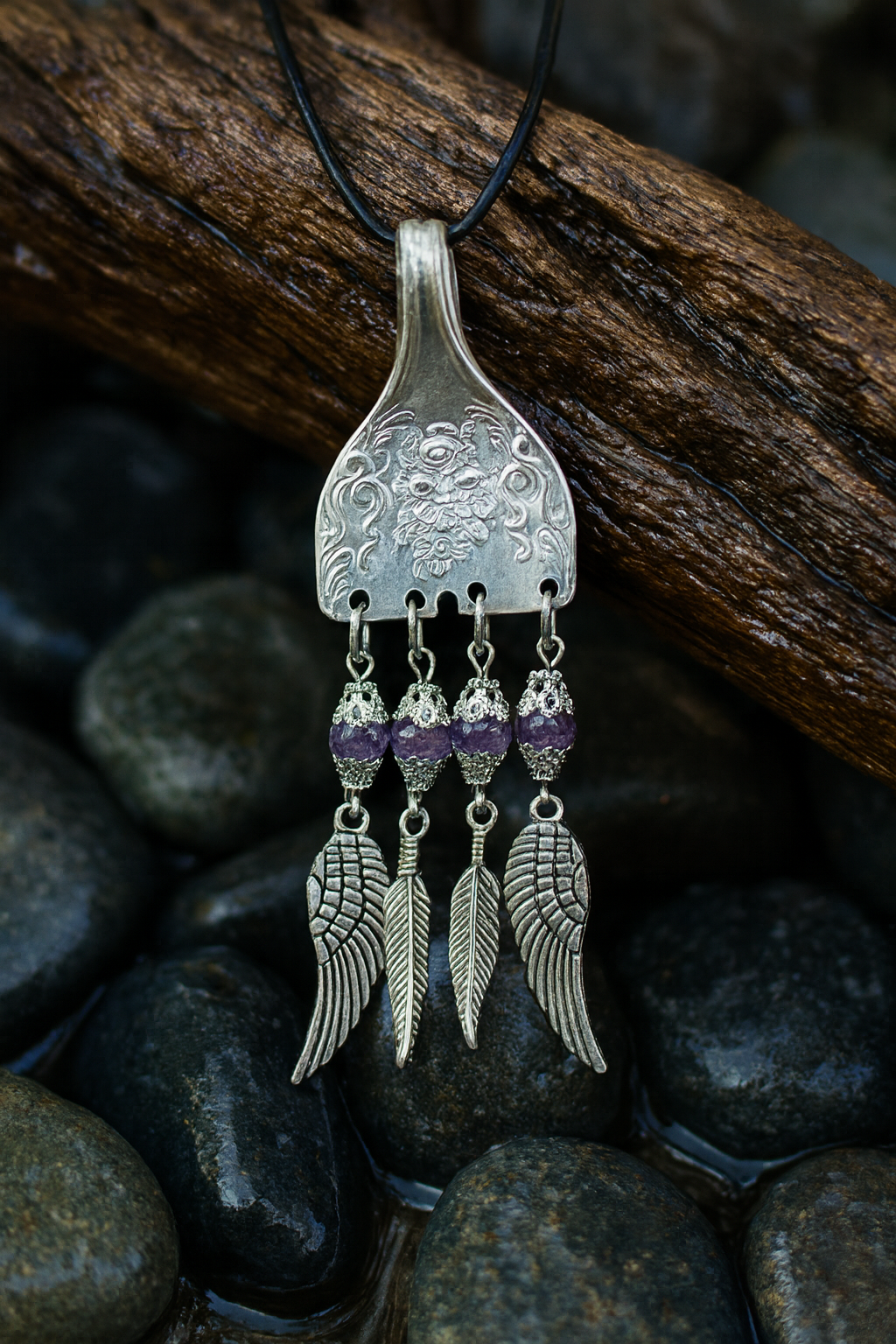 Silver Harmony Pendant – Wings & Feathers