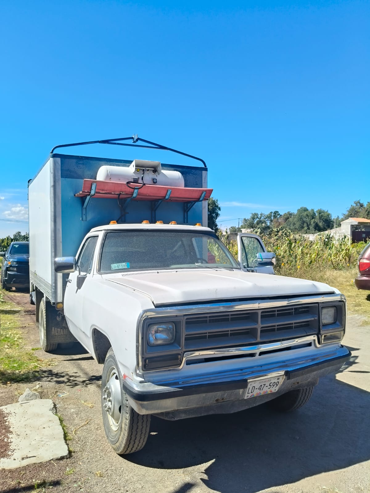 Camioneta de carga Dodge 350 1989