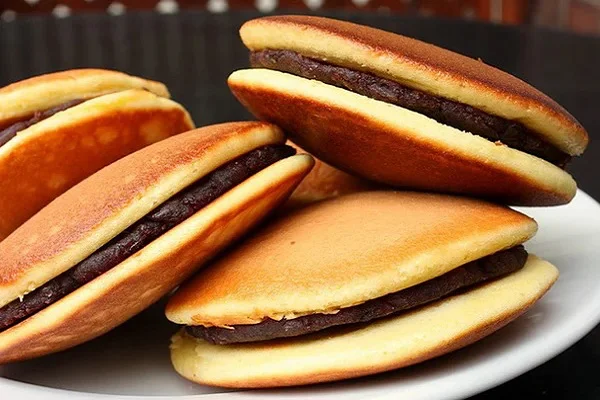 Bánh Dorayaki 