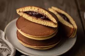 Bánh Dorayaki 