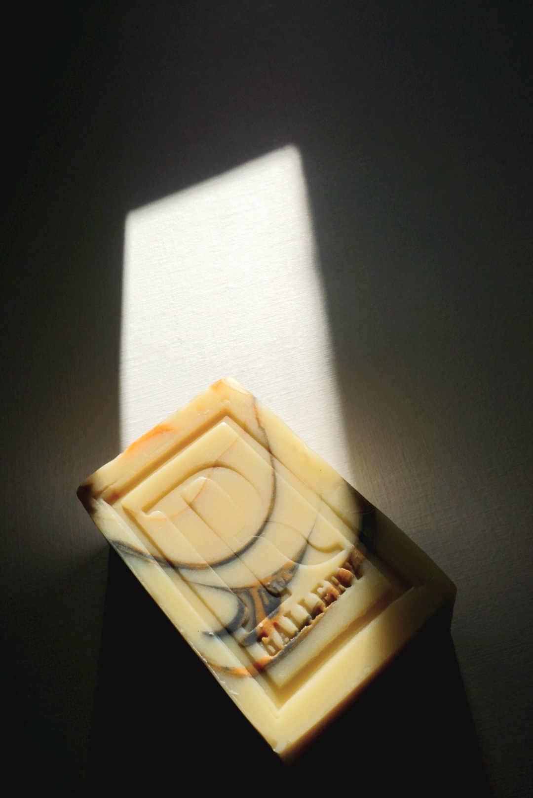 Manuka honey & Shea butter