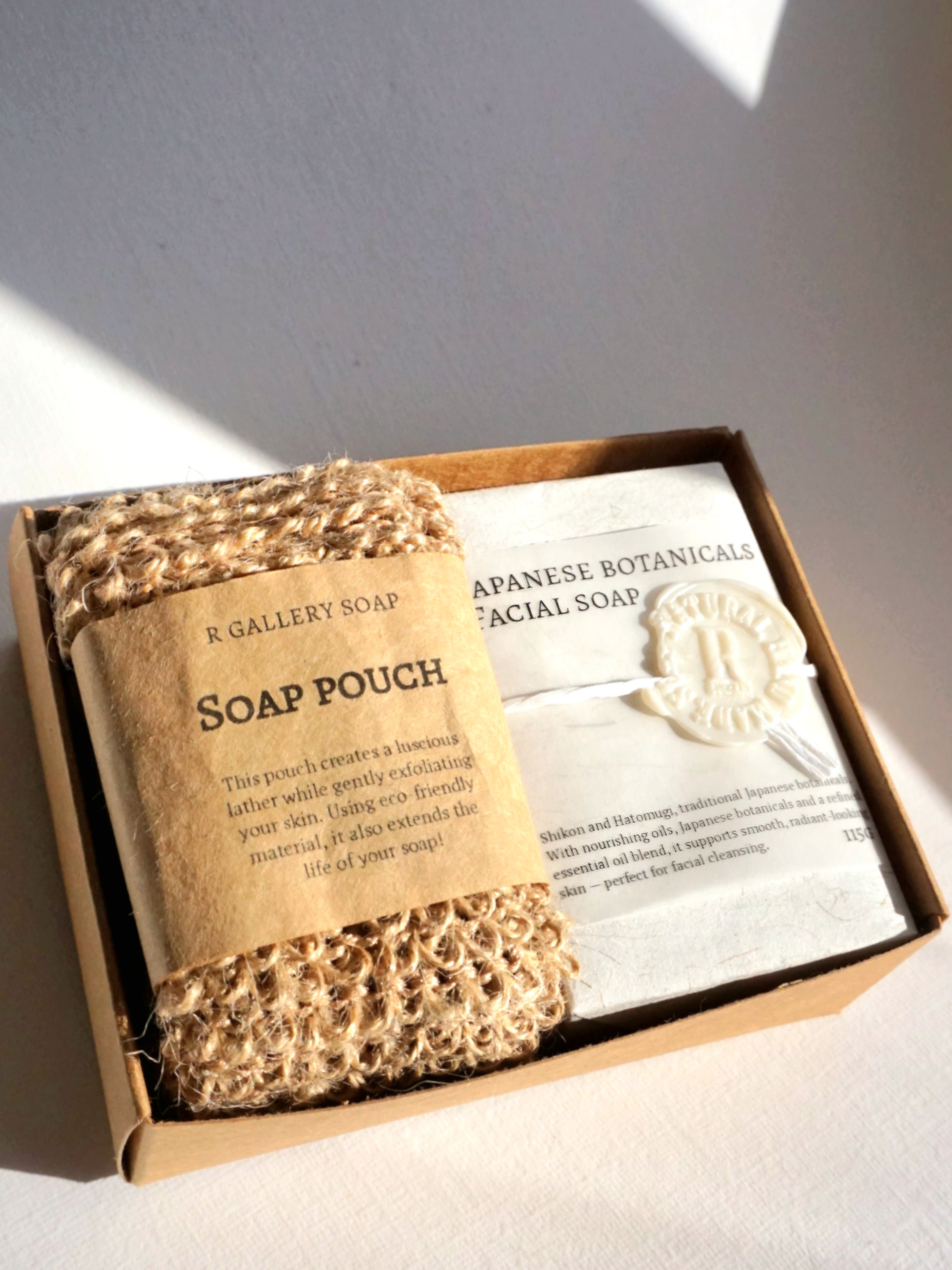 Mini gift box