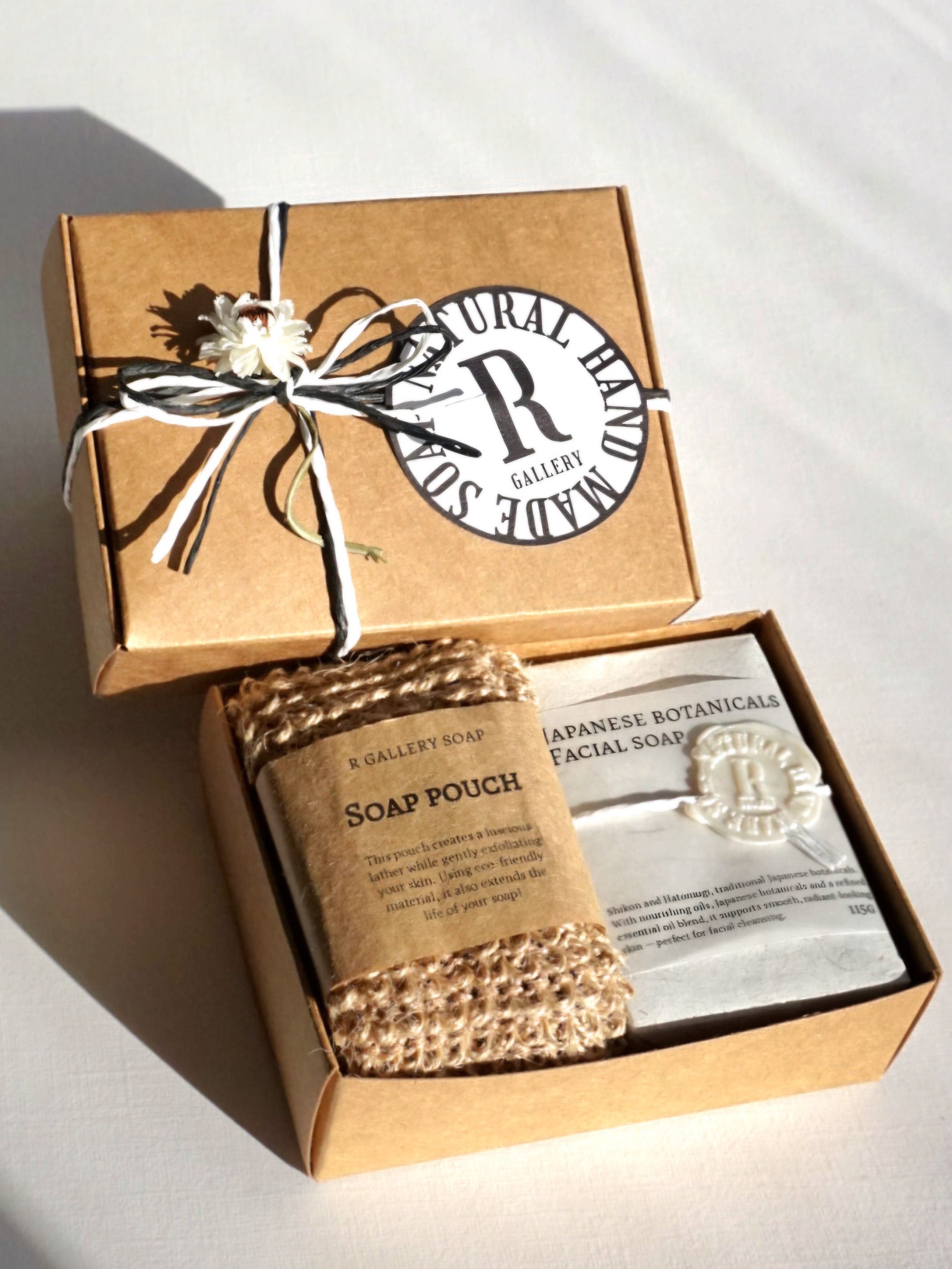Mini gift box