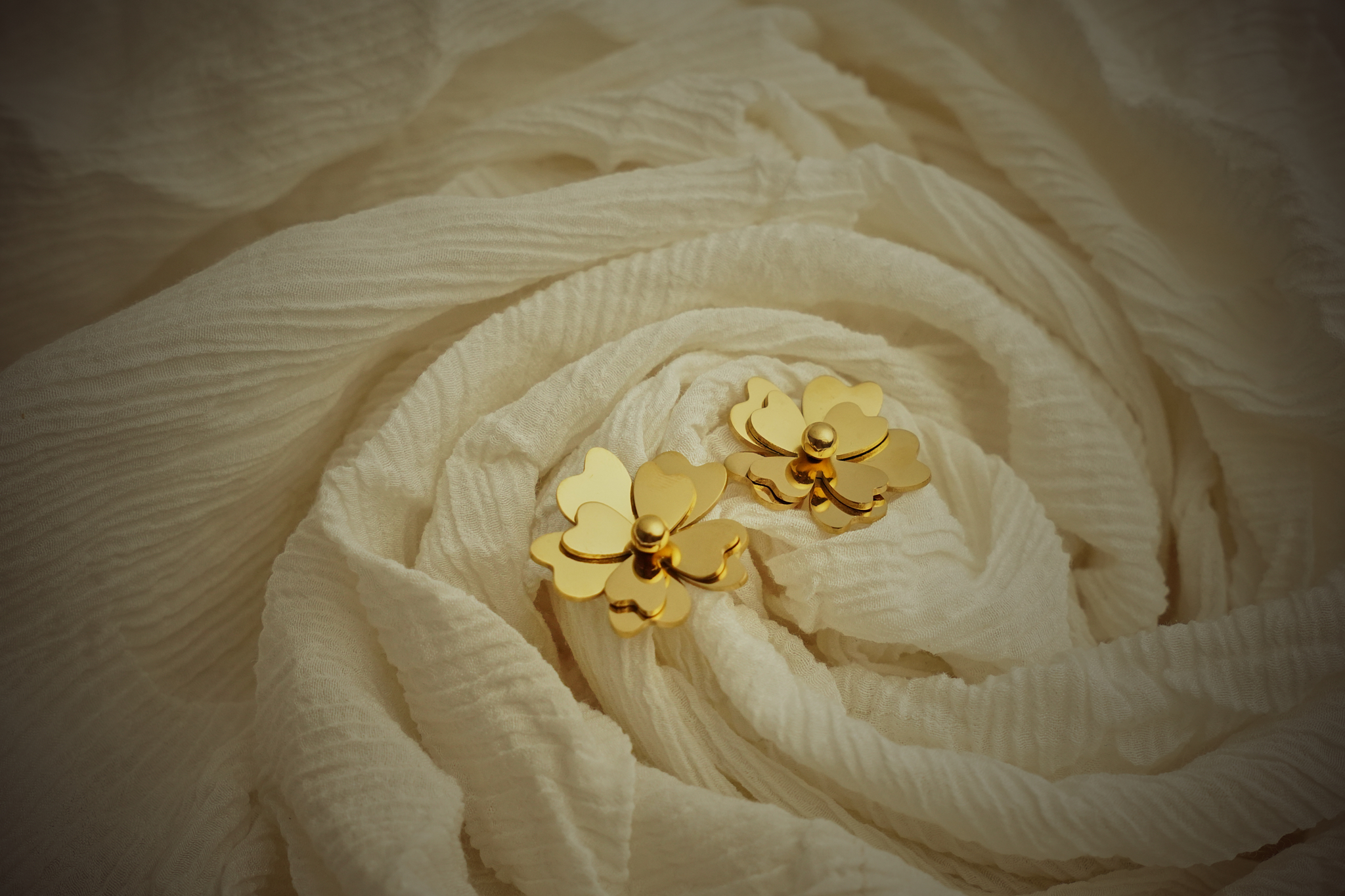 Gold Flower Stud Earrings