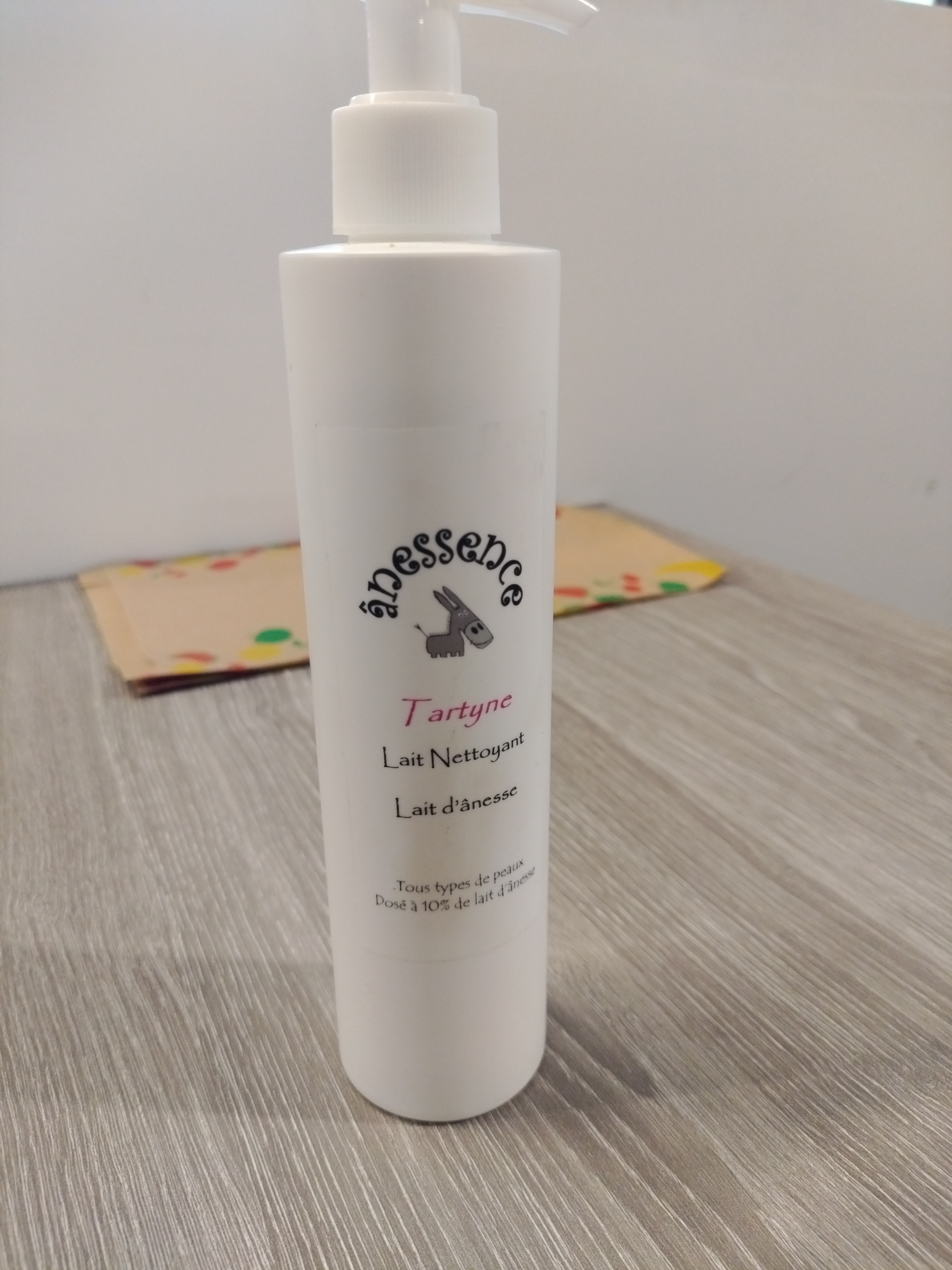 Lait démaquillant au lait d'Anesse Tartyne 250ml