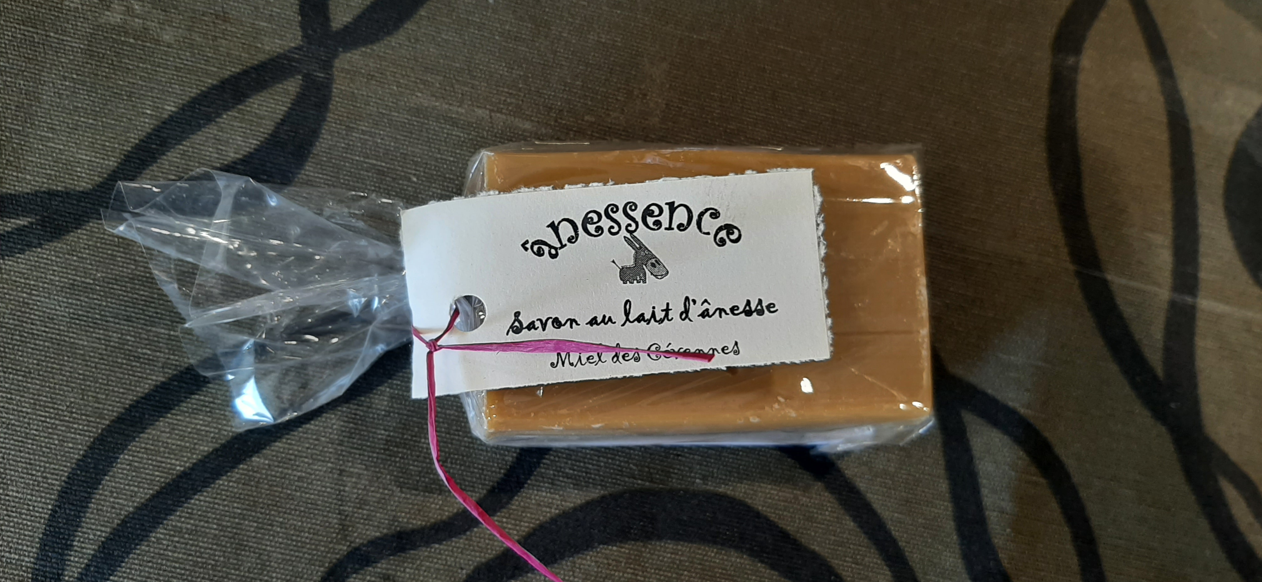 Savon au lait d'Anesse et au miel 100g