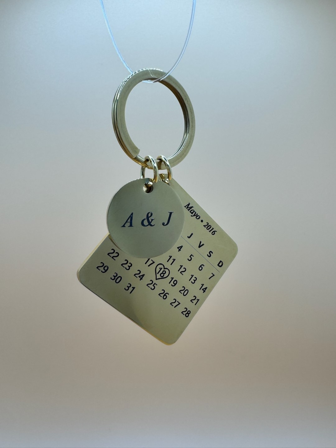 Llavero de calendario personalizado con fecha - Acero inoxidable