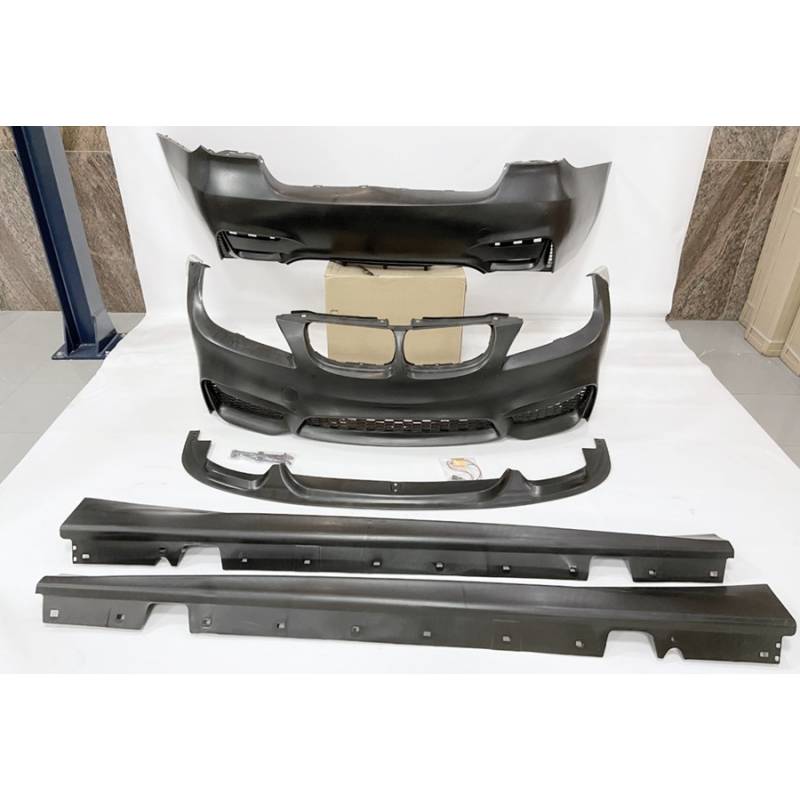 Body Kit BMW E90 Style M4 (2008 - 2011)