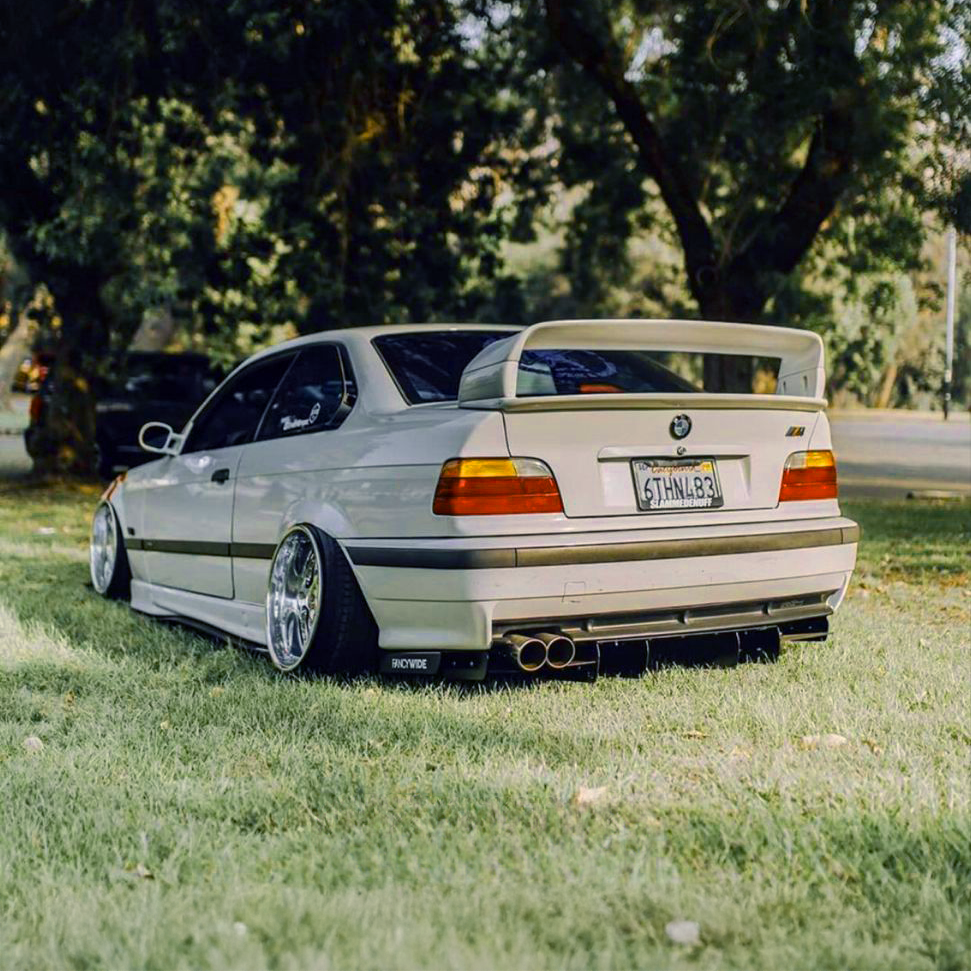 Alerón plástico BMW Serie 3 E36