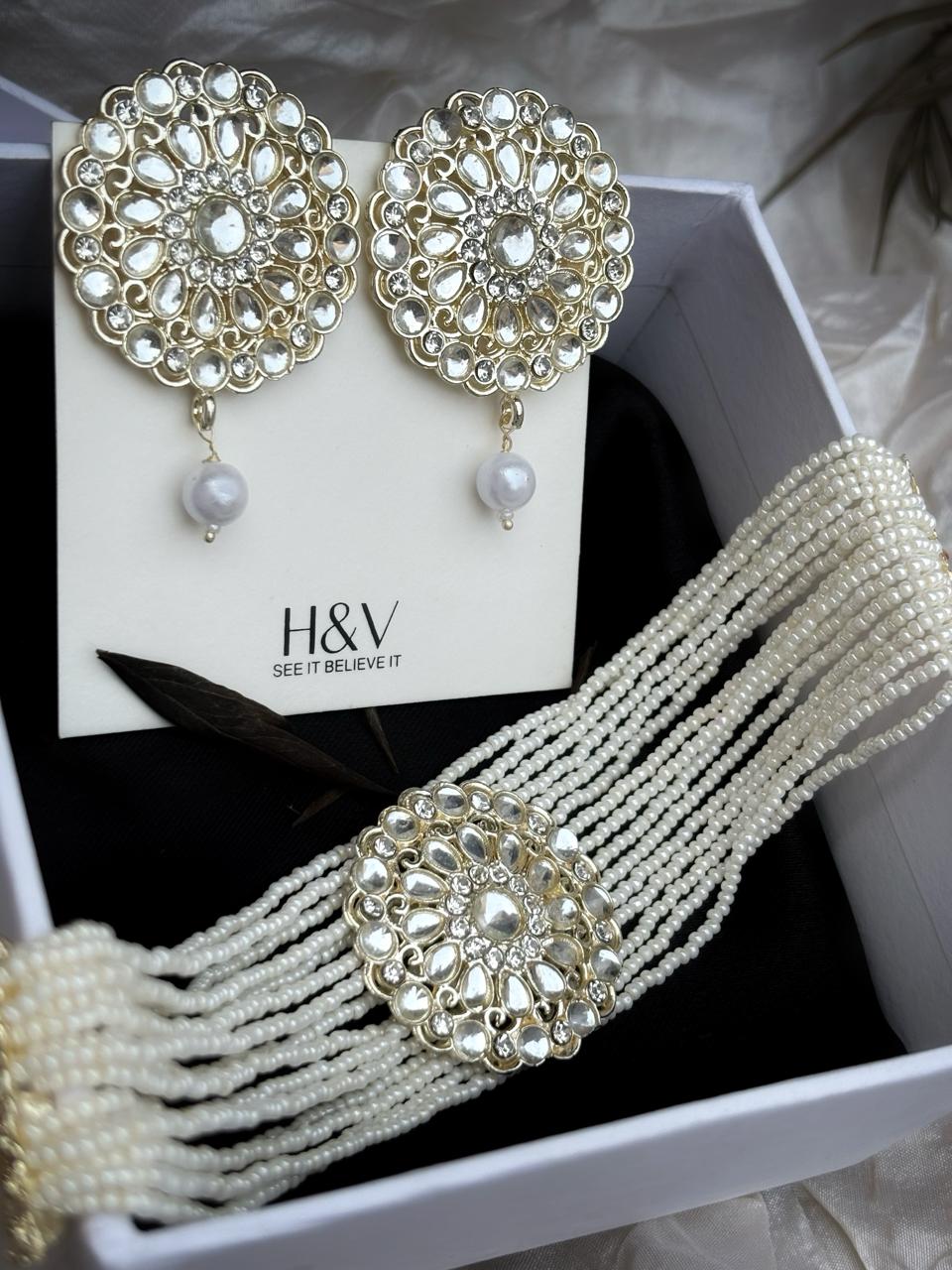 Elegant Beaded Jewelry Set