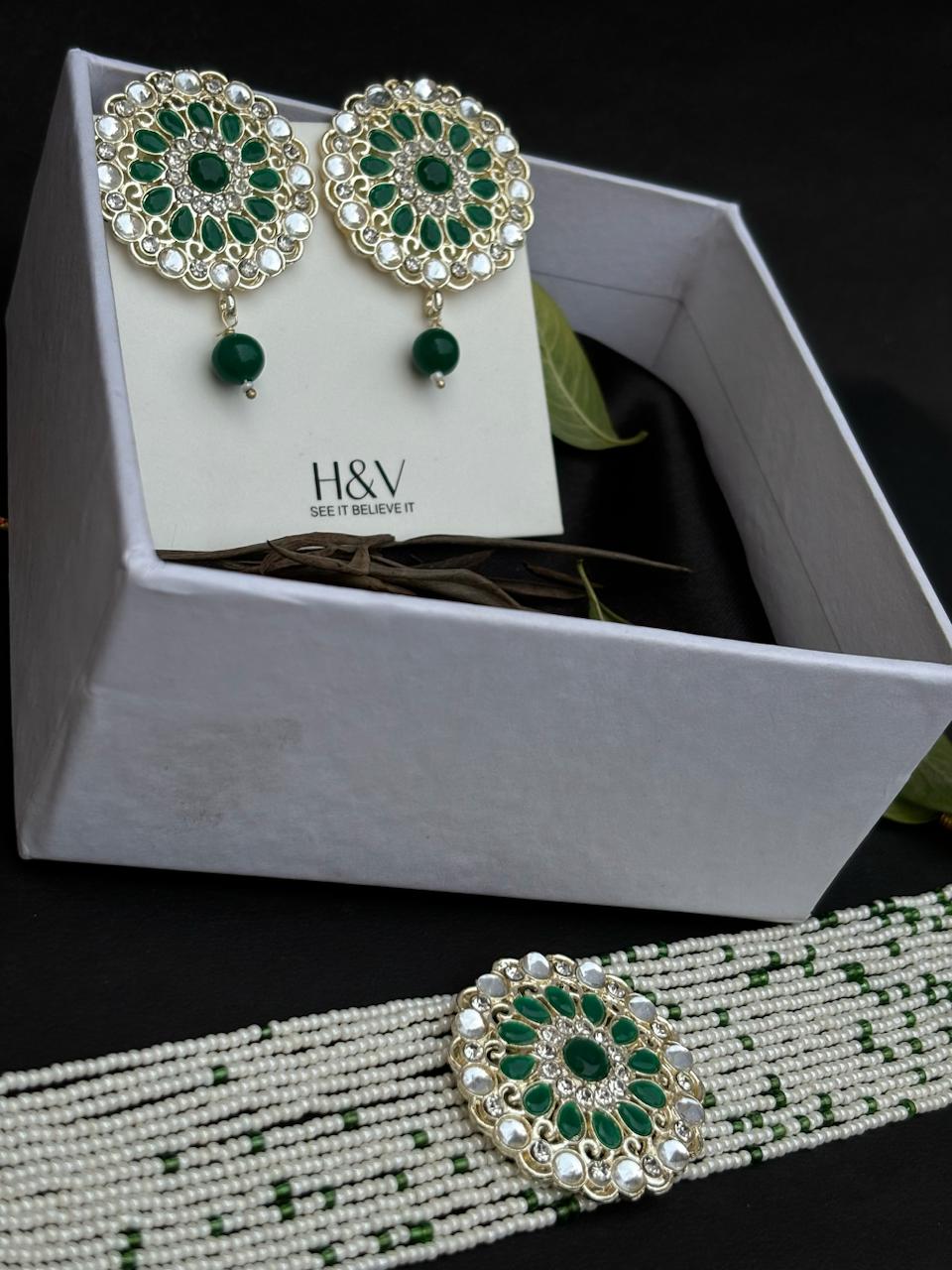 Green and White Beaded Jewelry Set