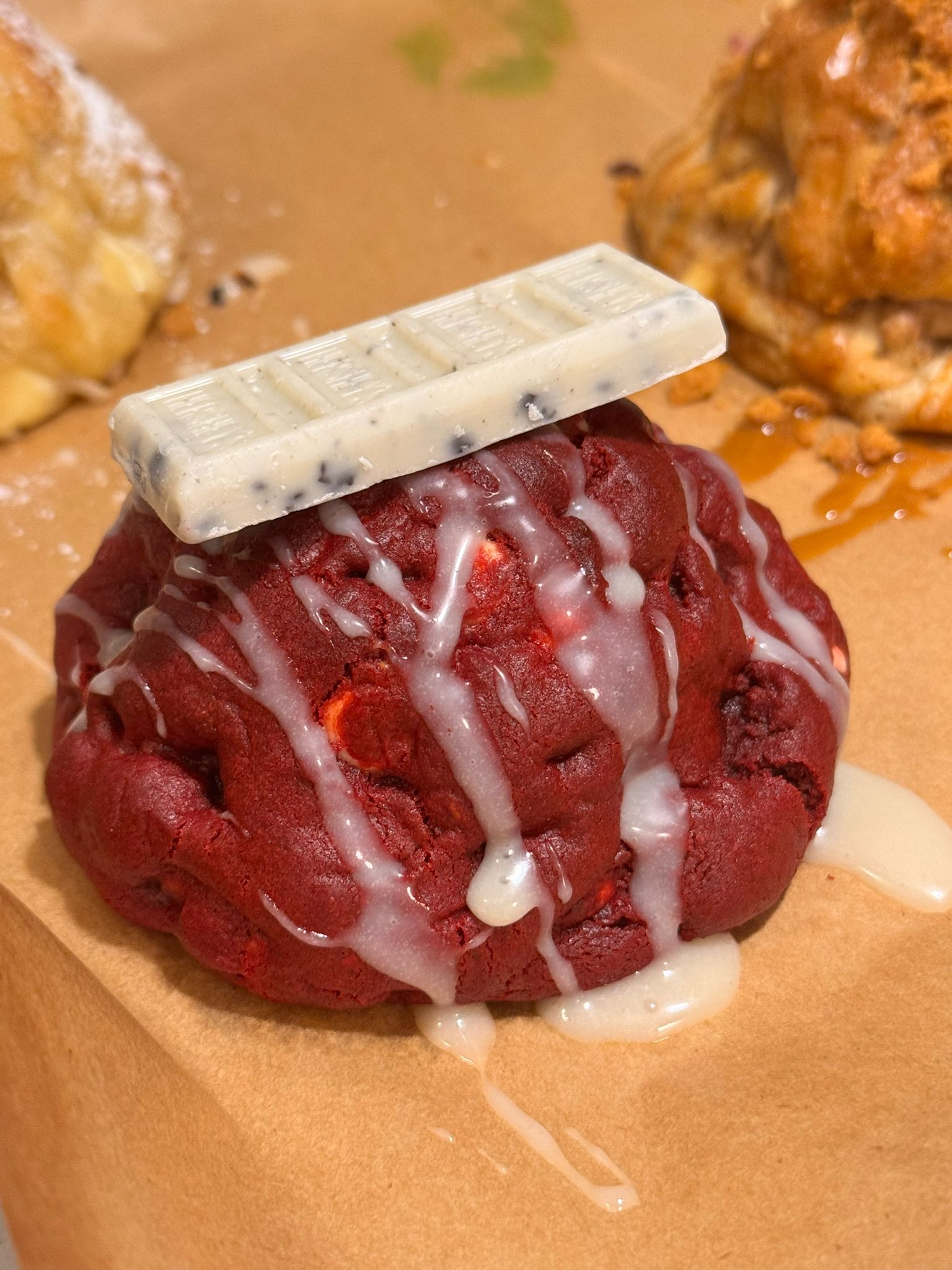 Red Velvet Cookie with White Chocolate 