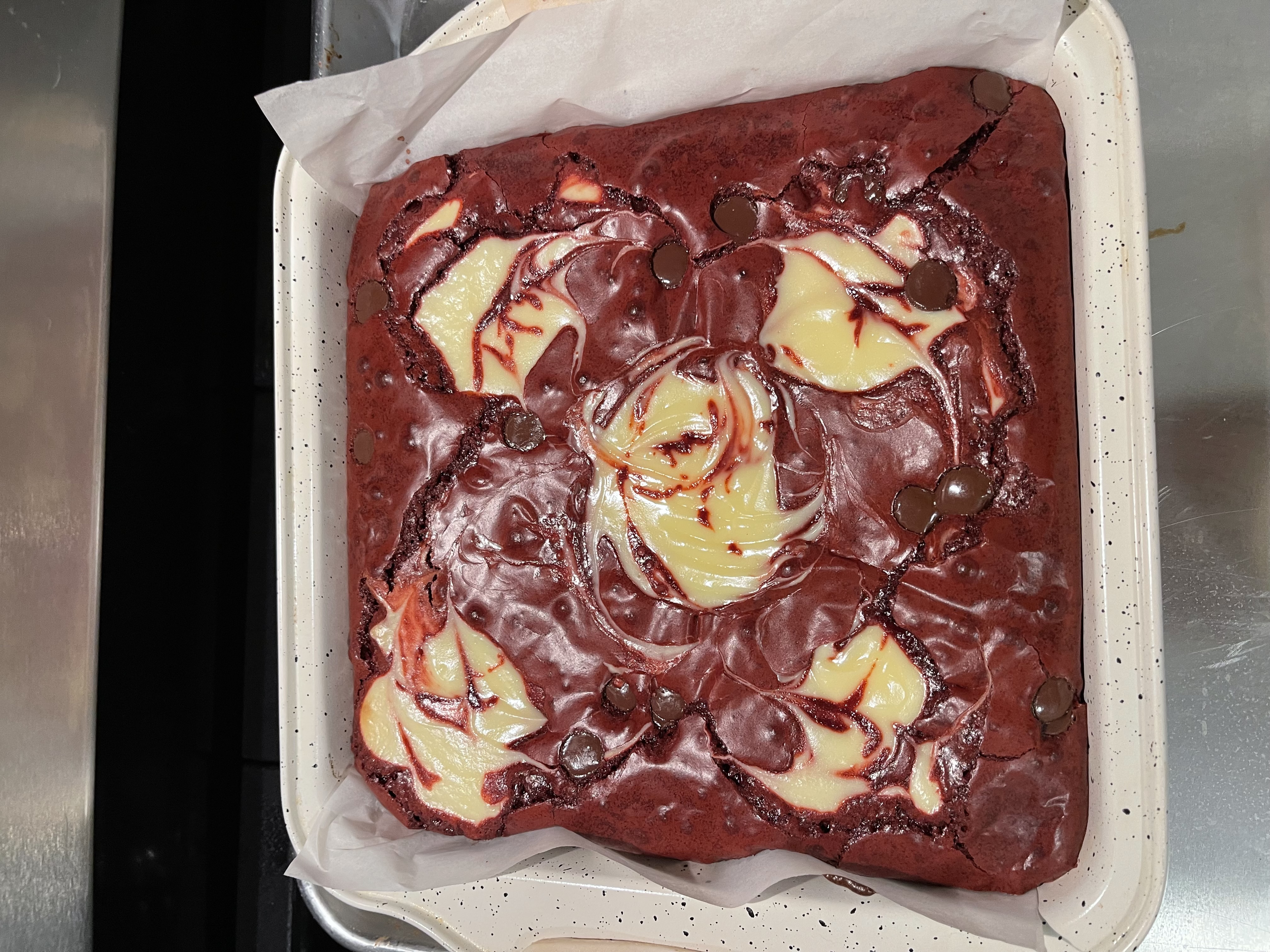 Red velvet brownie 