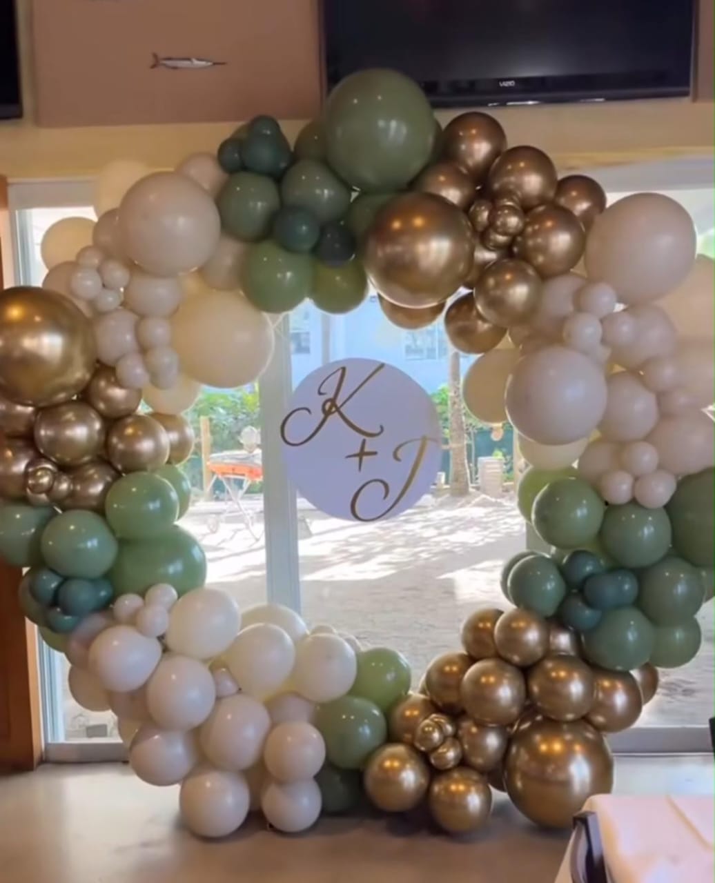 Anniversary Party Decoration Set
