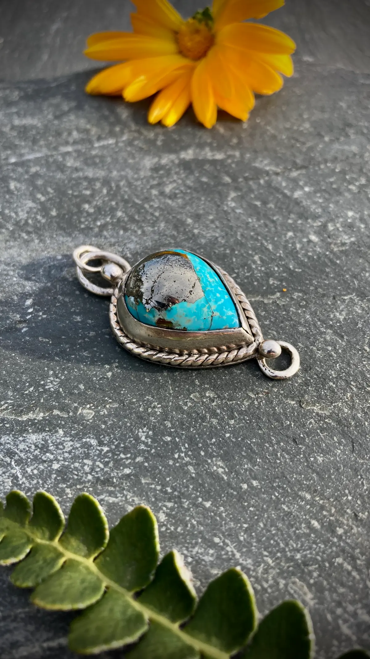 Pendentif turquoise d'Iran