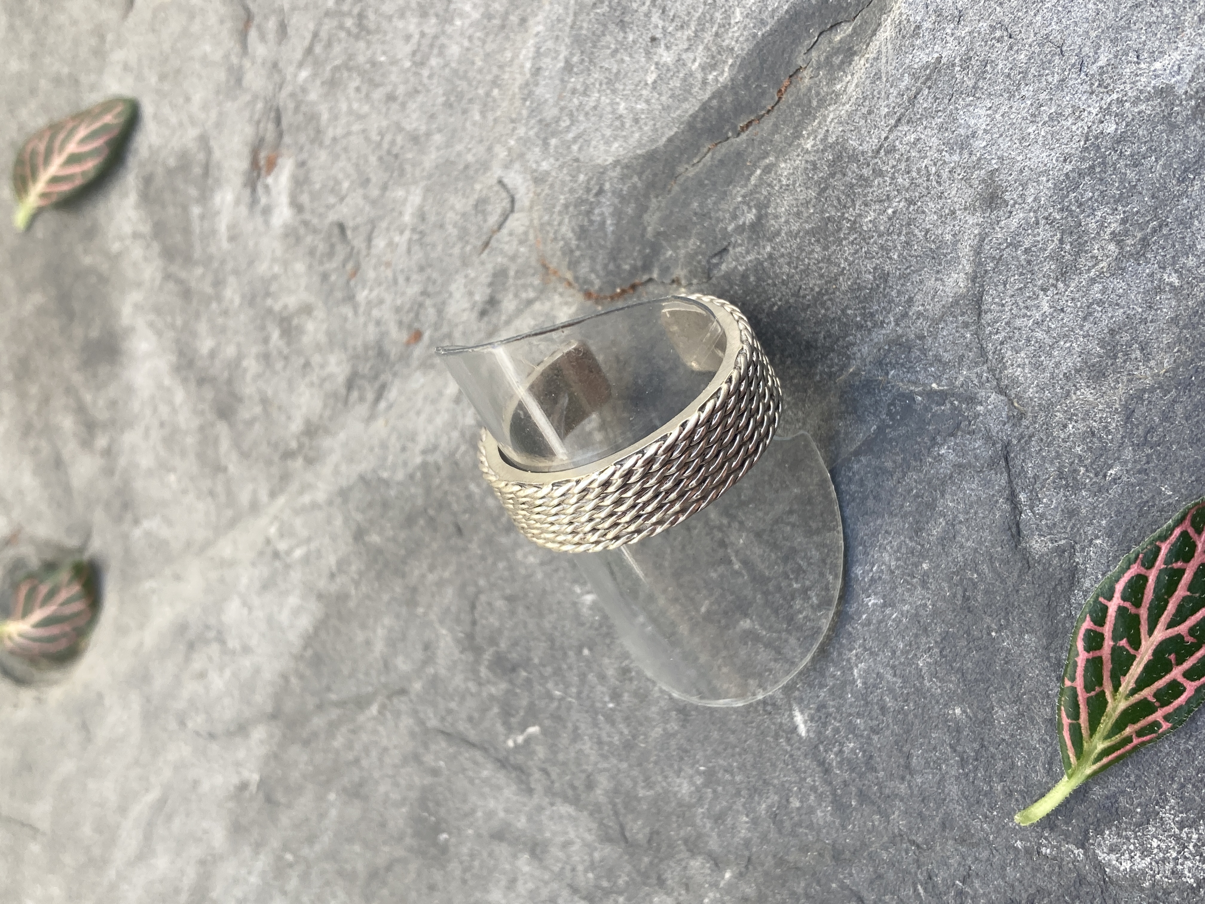 Bague tressée en argent massif
