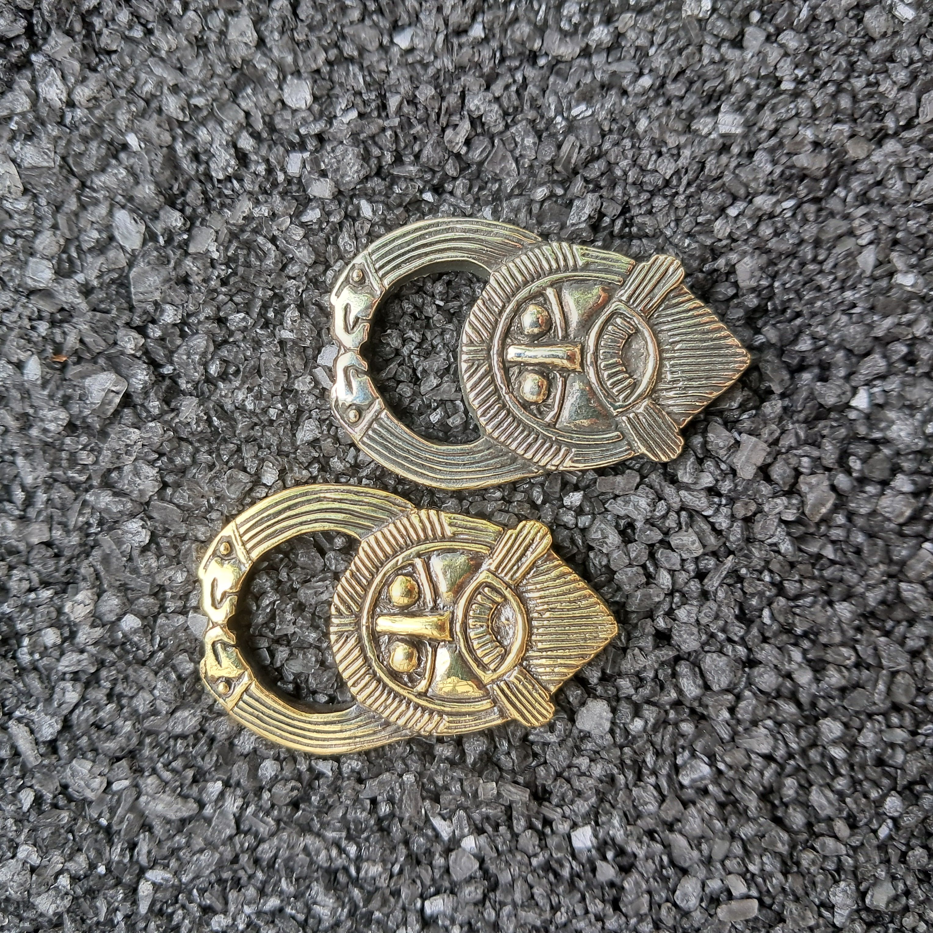 Odin’s Ritual Mask Pendant – Inspired by Authentic Viking Age Bronze Necklace