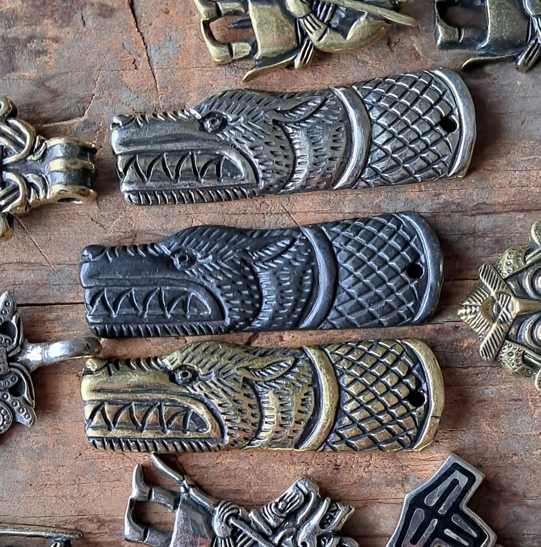 Norse Wolf Amulet – Handcrafted Viking Warrior Pendant with Bind Rune