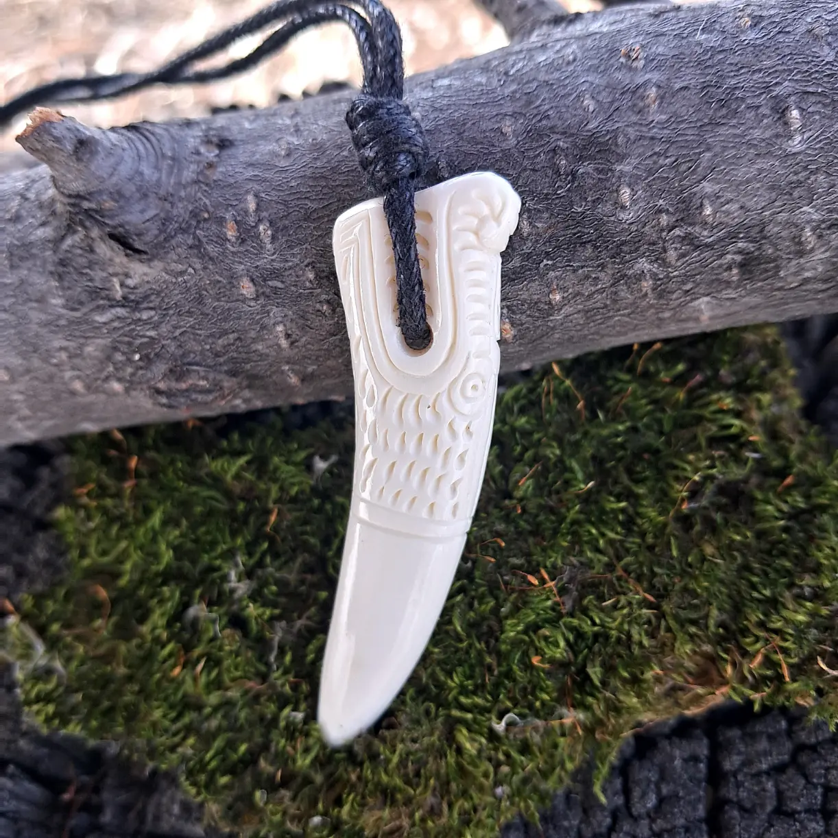Viking Dragon Fang Bone Pendant – Hand-Carved Ansuz Rune Amulet