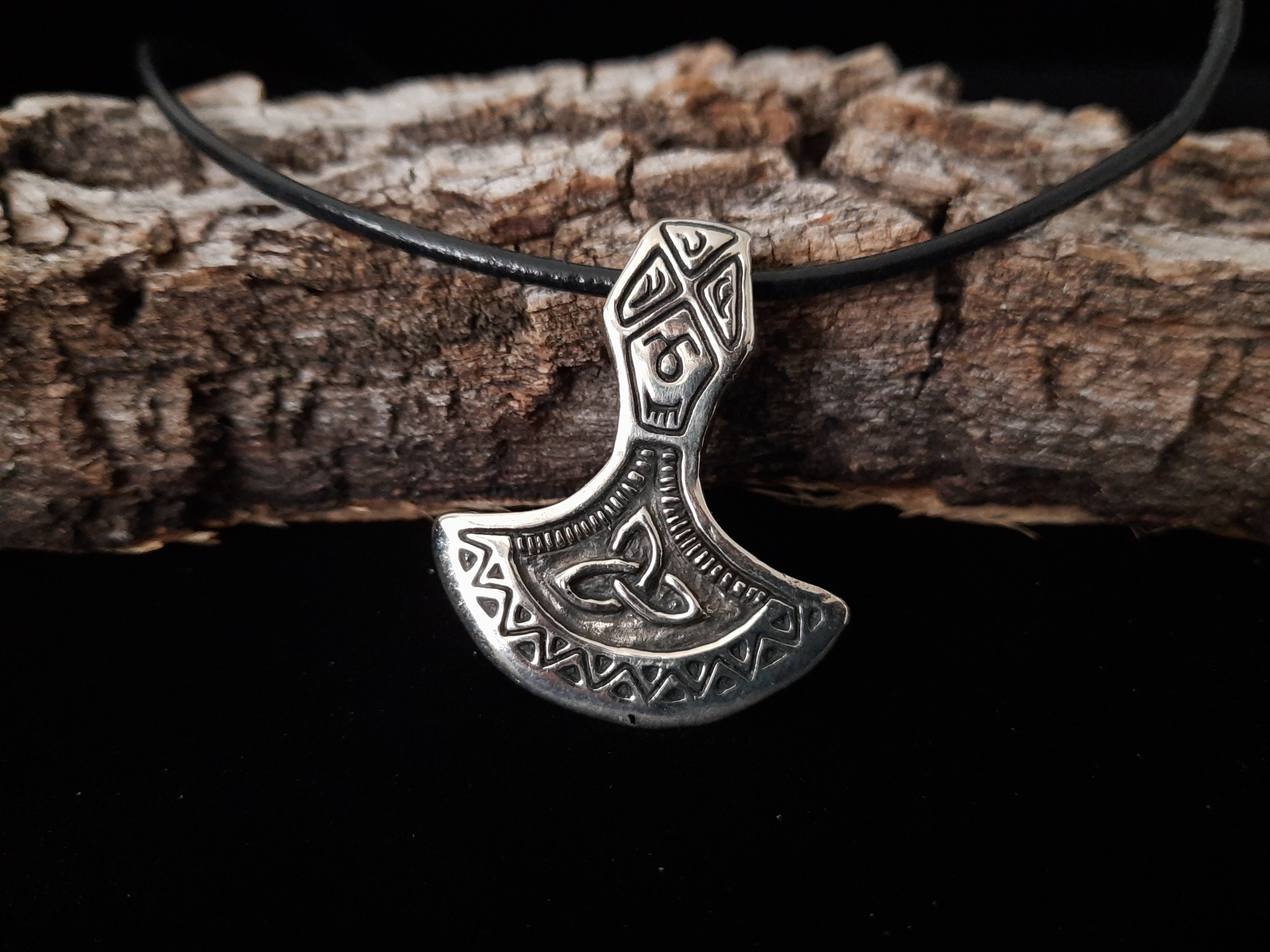 Handmade Pewter Mjolnir Pendant – Viking Thor’s Hammer Amulet