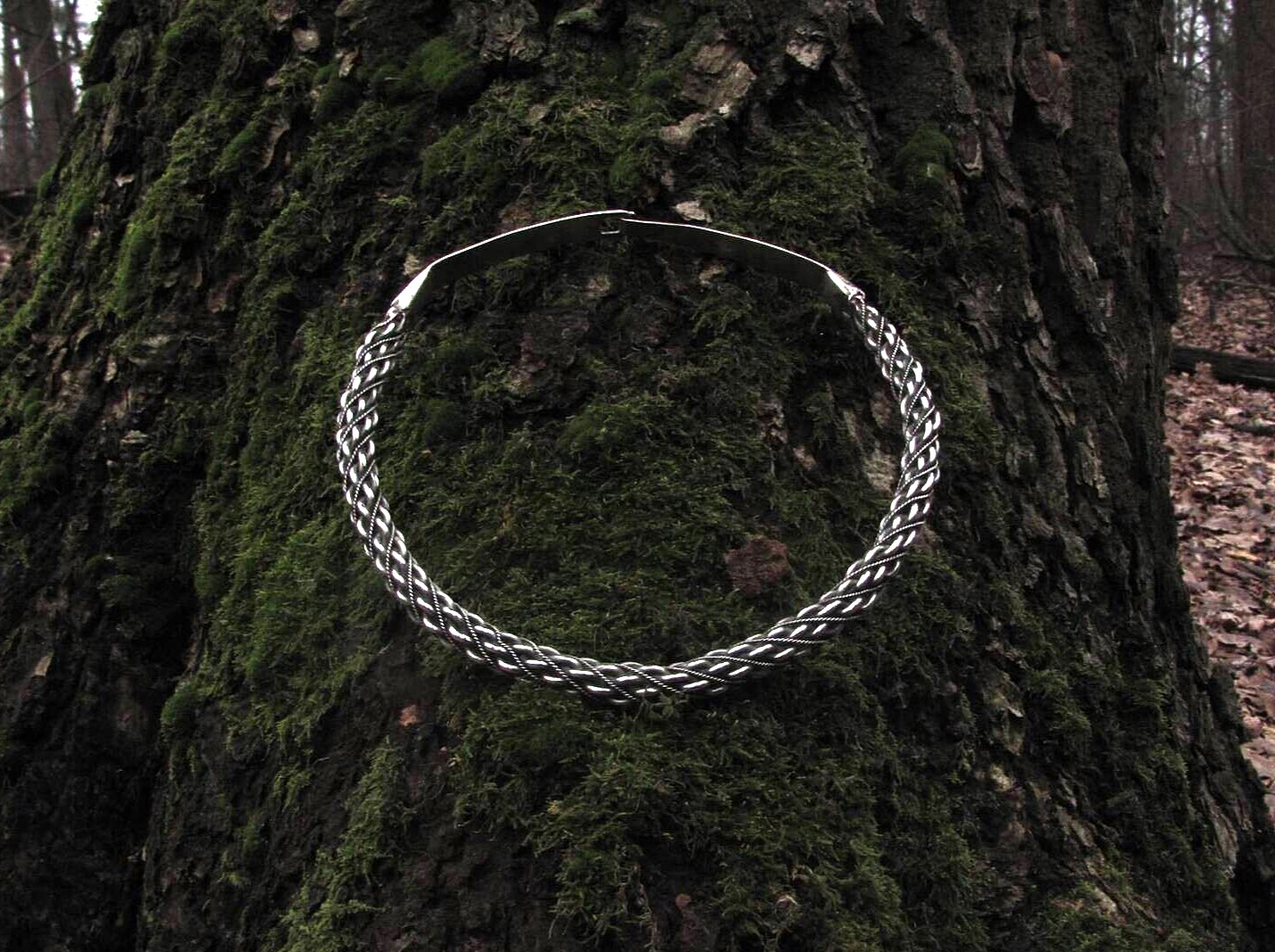 Twisted Viking Torc – Handcrafted Viking Age Torque in Pewter