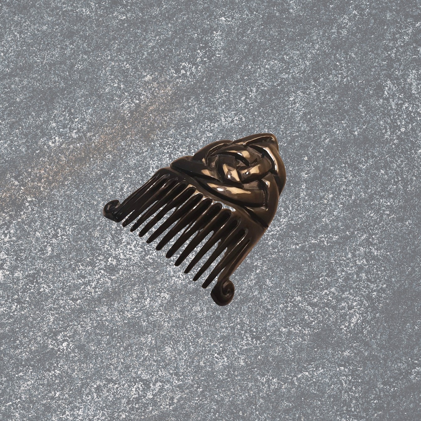 Small Beard Comb - Black Buffalo Horn Carving