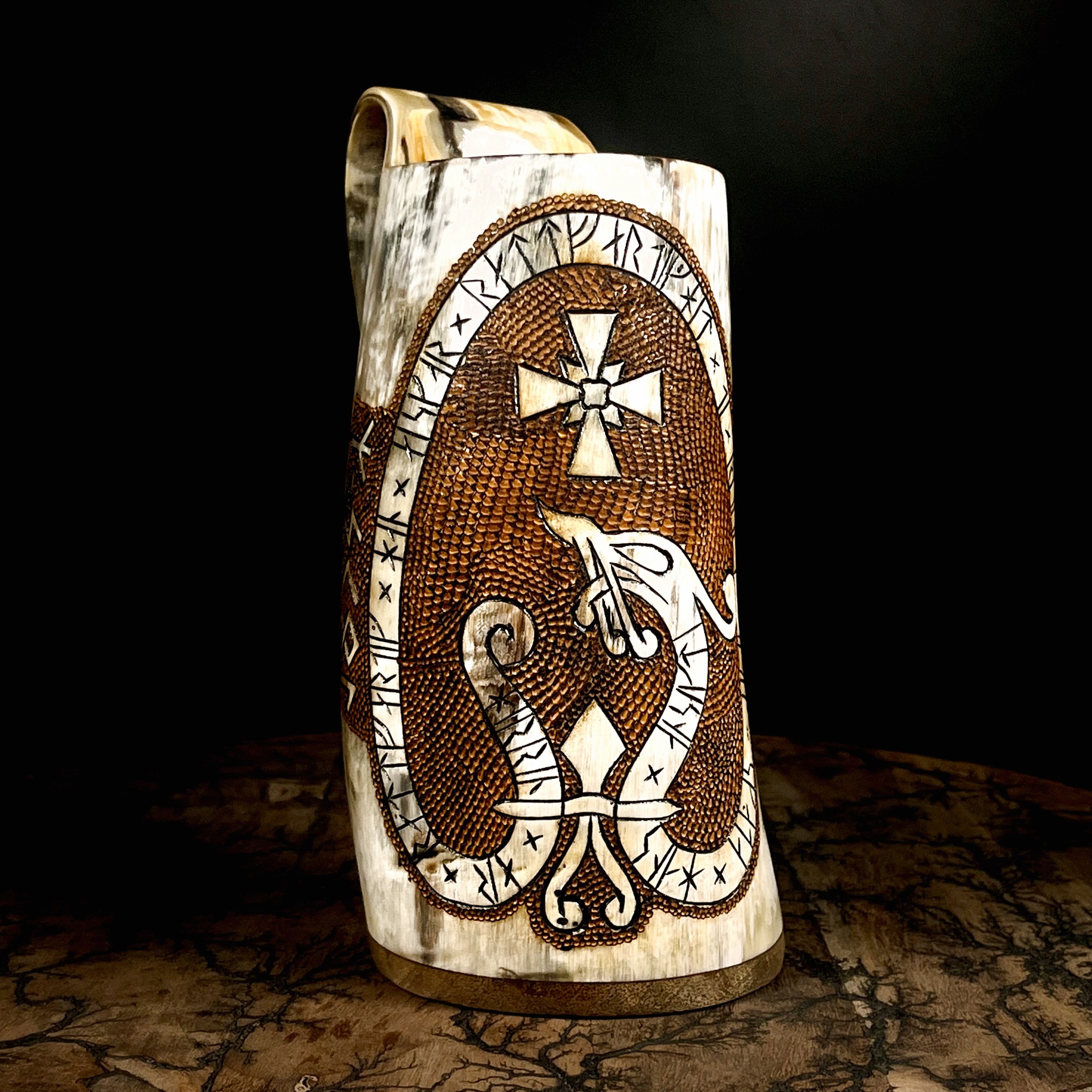 Jörmungandr – Viking Runic Stone Drinking Horn Tankard | Algiz-Rune Art