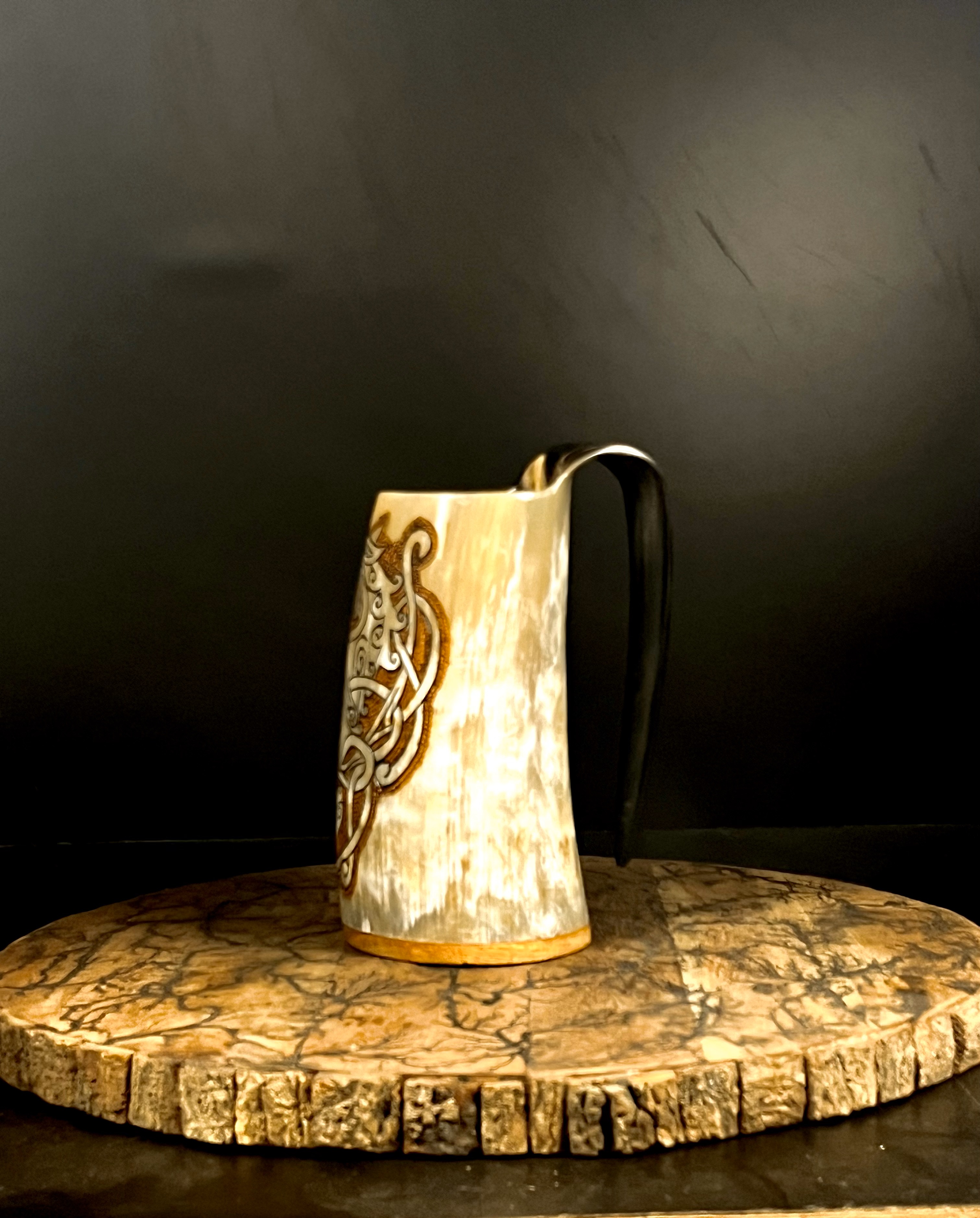 Viking Wolf – Drinking Horn Tankard | Algiz-Rune Art