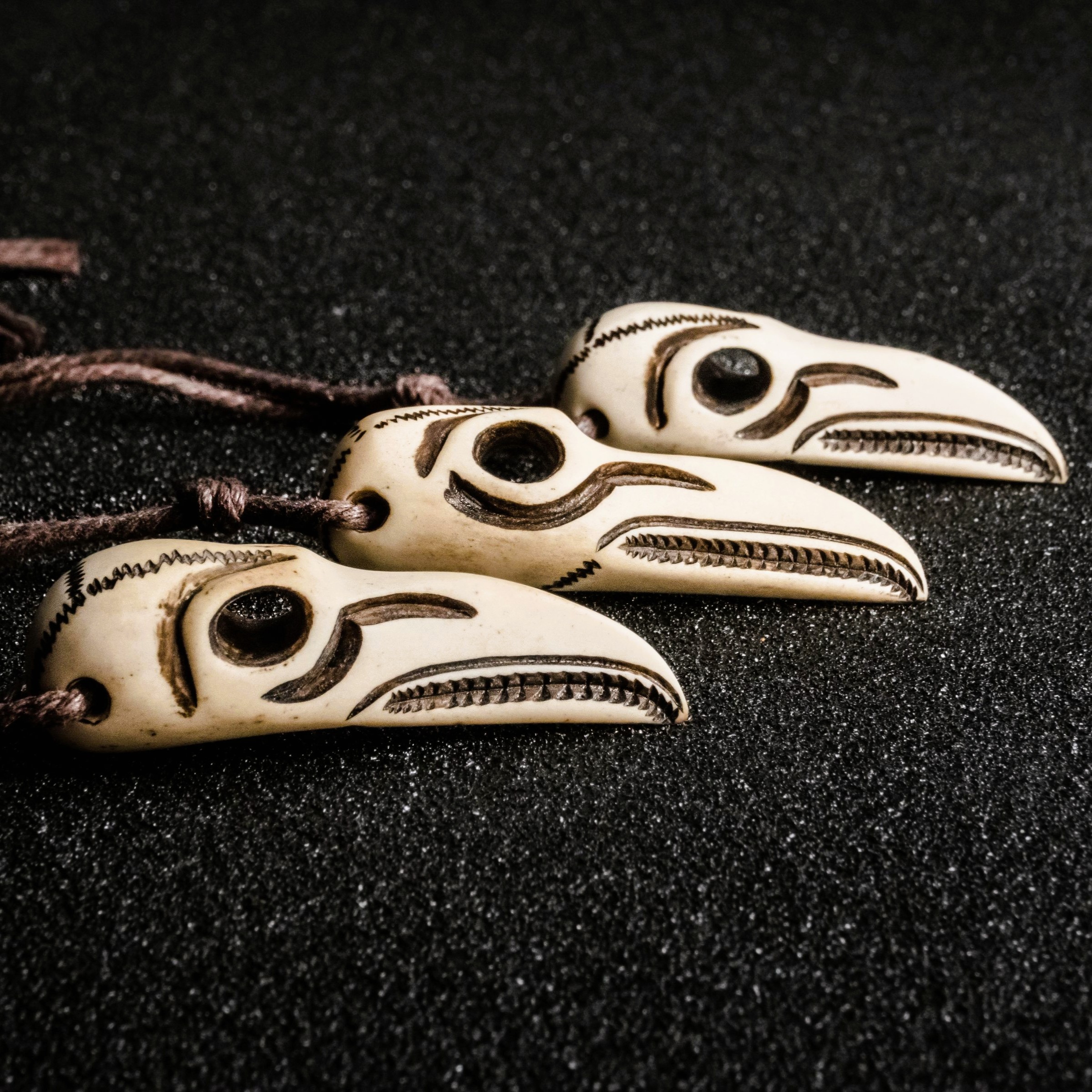 Raven Skull Pendant – Hand-Carved Moose Antler Amulet