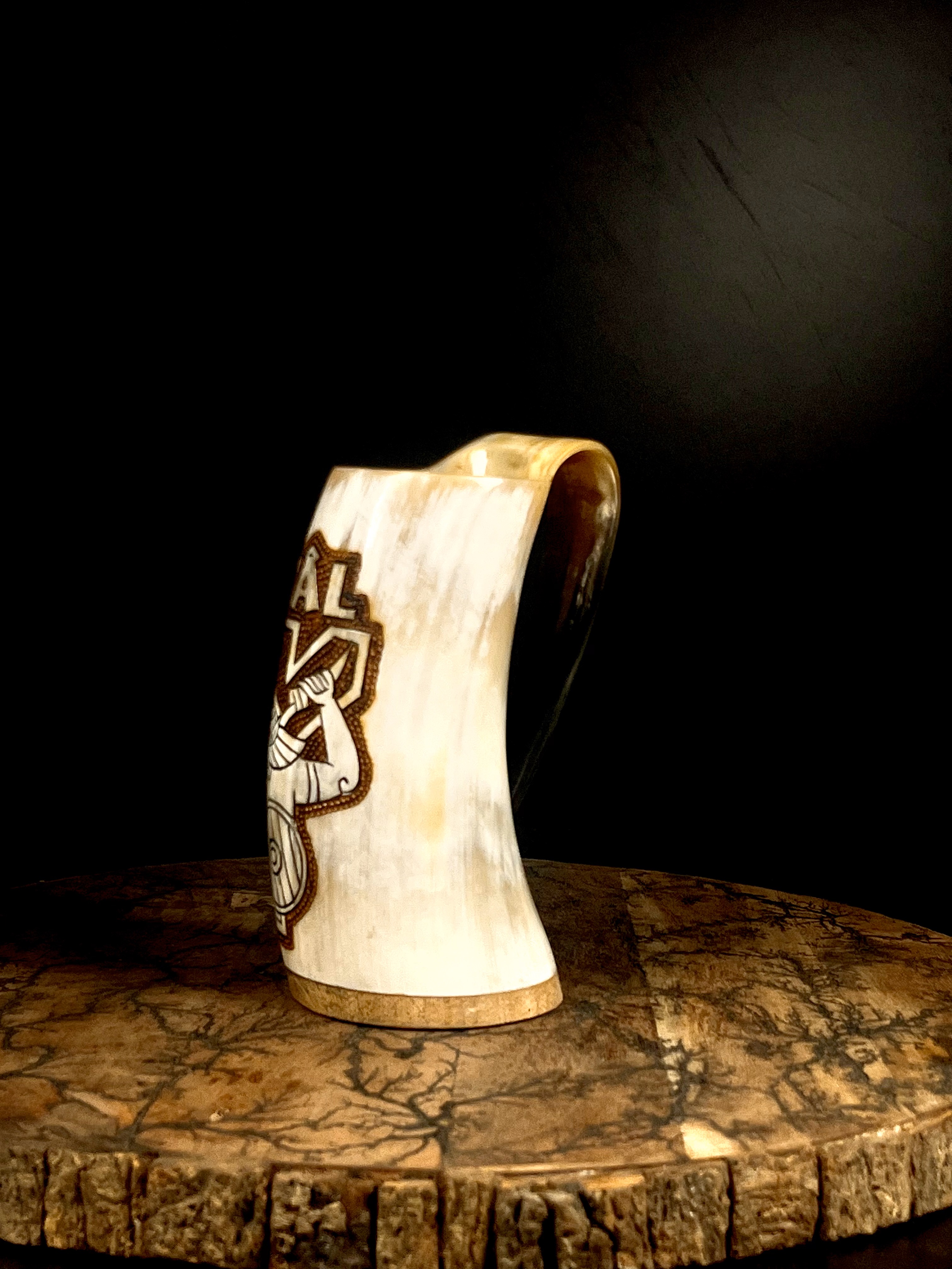 SKÅL – Viking Drinking Horn Tankard | Algiz-Rune Art