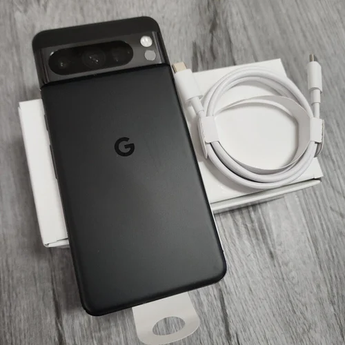 Google Pixel 8 Pro