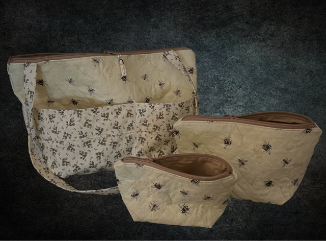Bee Print 3 Piece Pouch Set