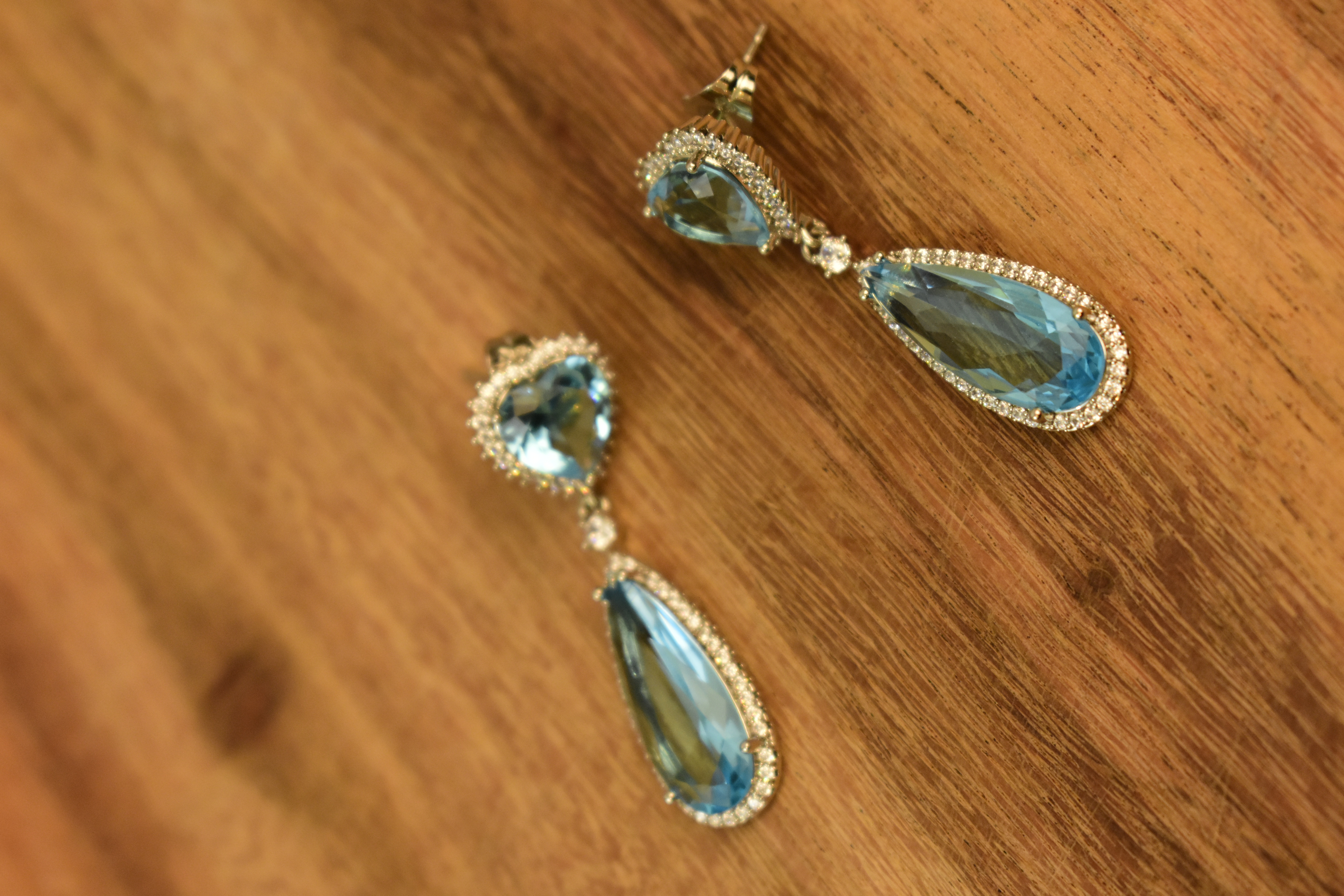 ARETES CUBIC CIRCONIA AZUL - ARUA