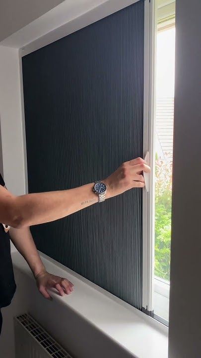 Pleated Sliding Type Mosquito Net 