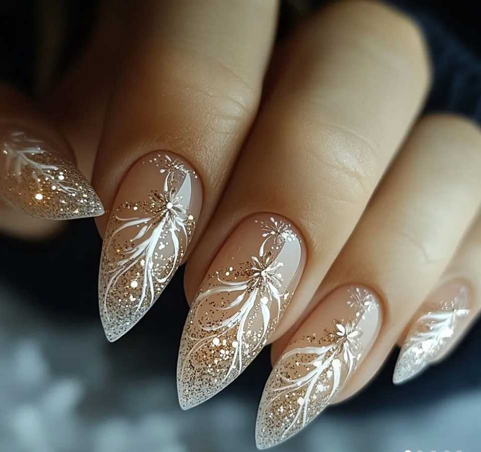 24 pcs Elegant Glitter Floral Nail Art