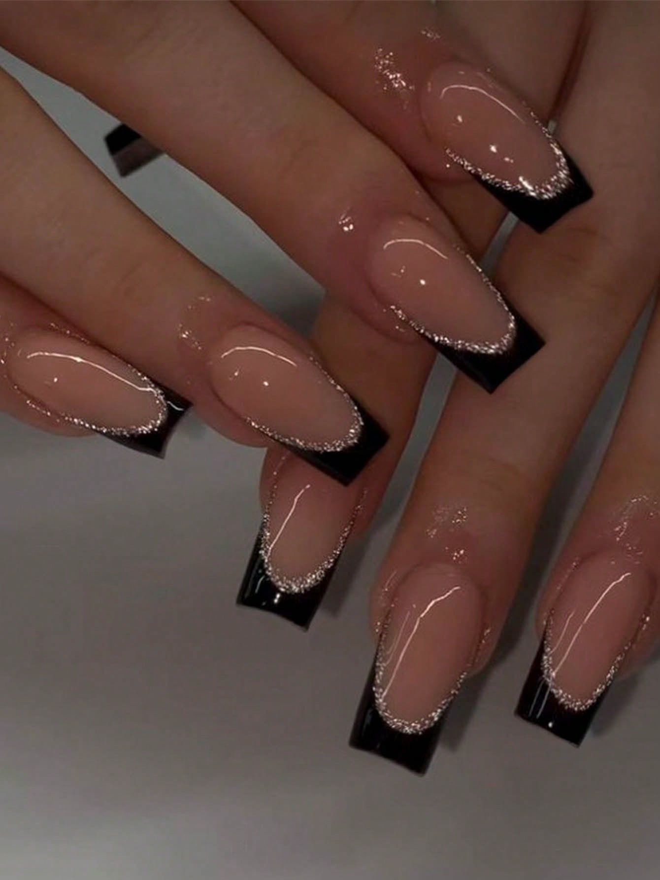 24 pcs Elegant French Tip Acrylic Nails