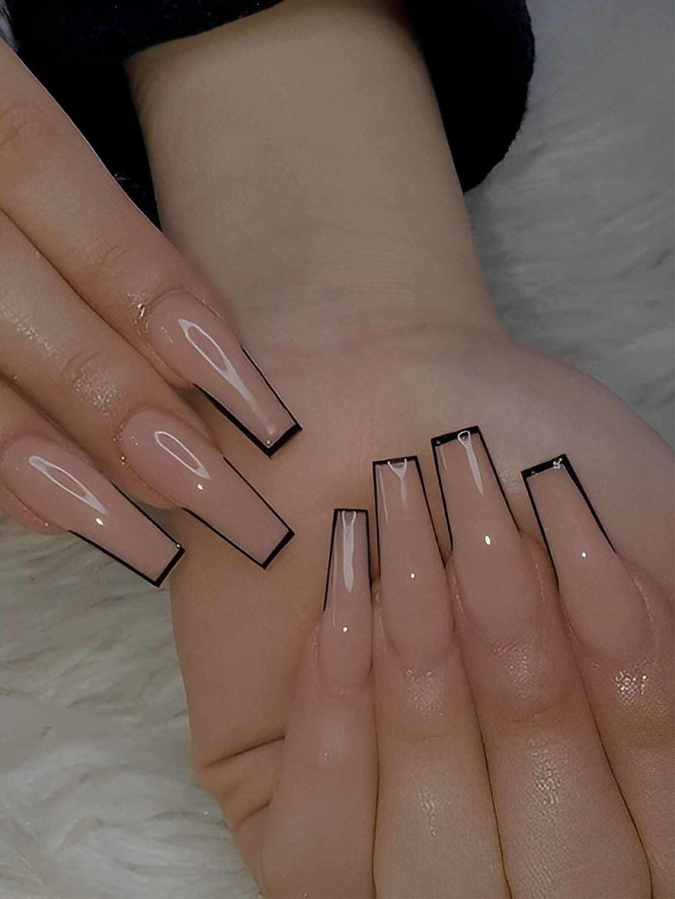 24 Elegant Nude Square Acrylic Nails
