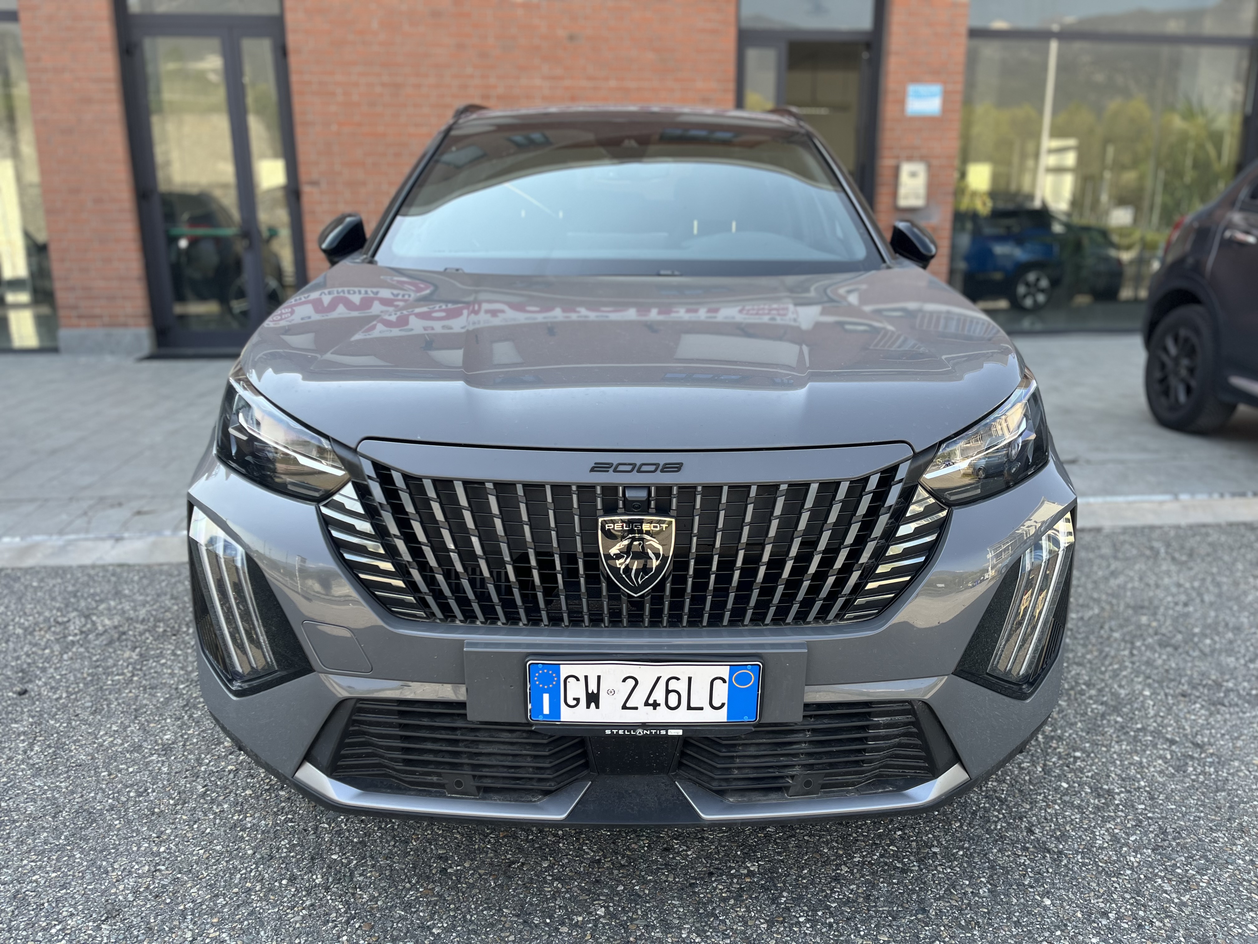 PEUGEOT 2008 1.2 HYBRID GT