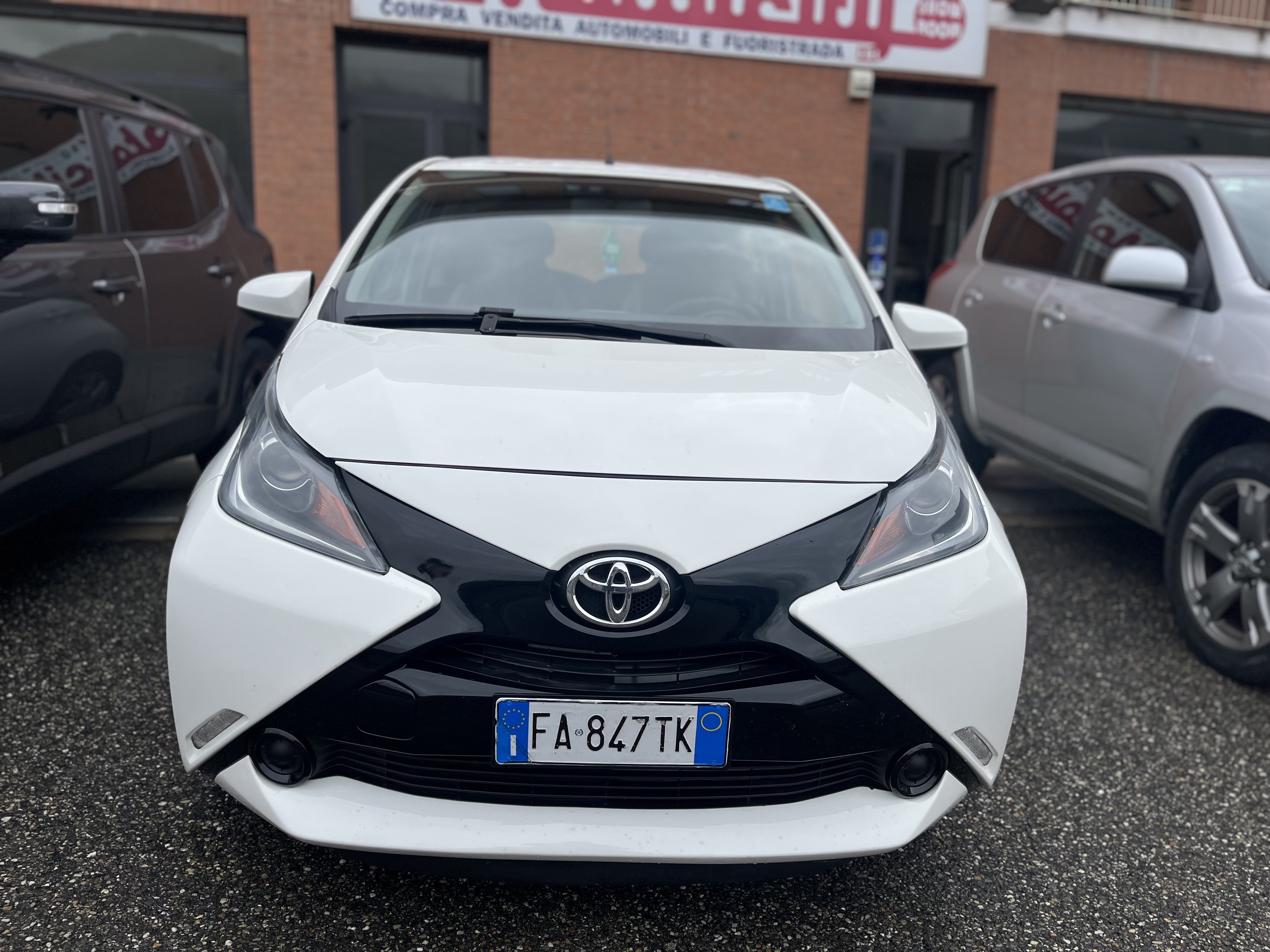 TOYOTA AYGO 1.0 BENZINA AUT.