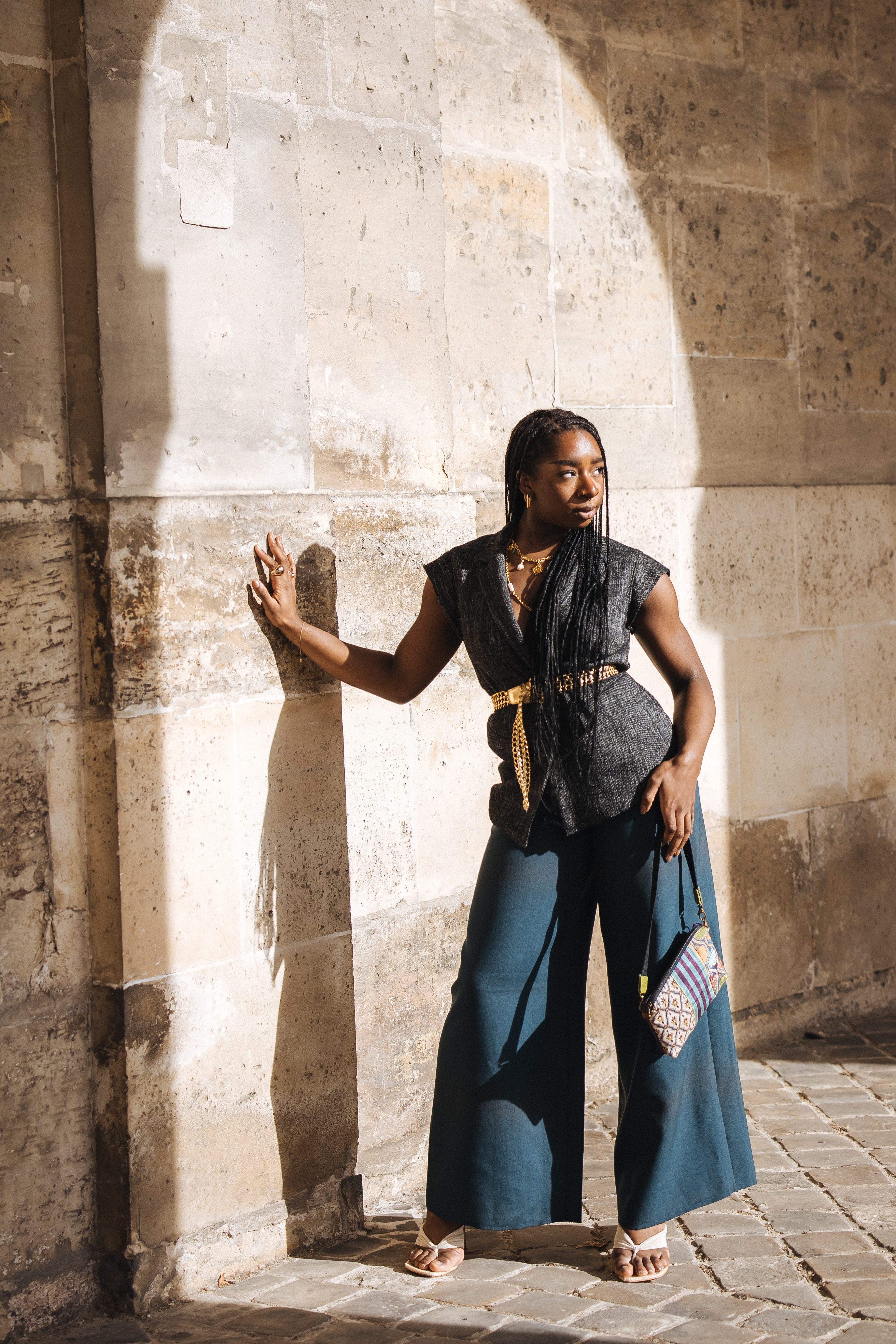 veste sans manches noir et blanc