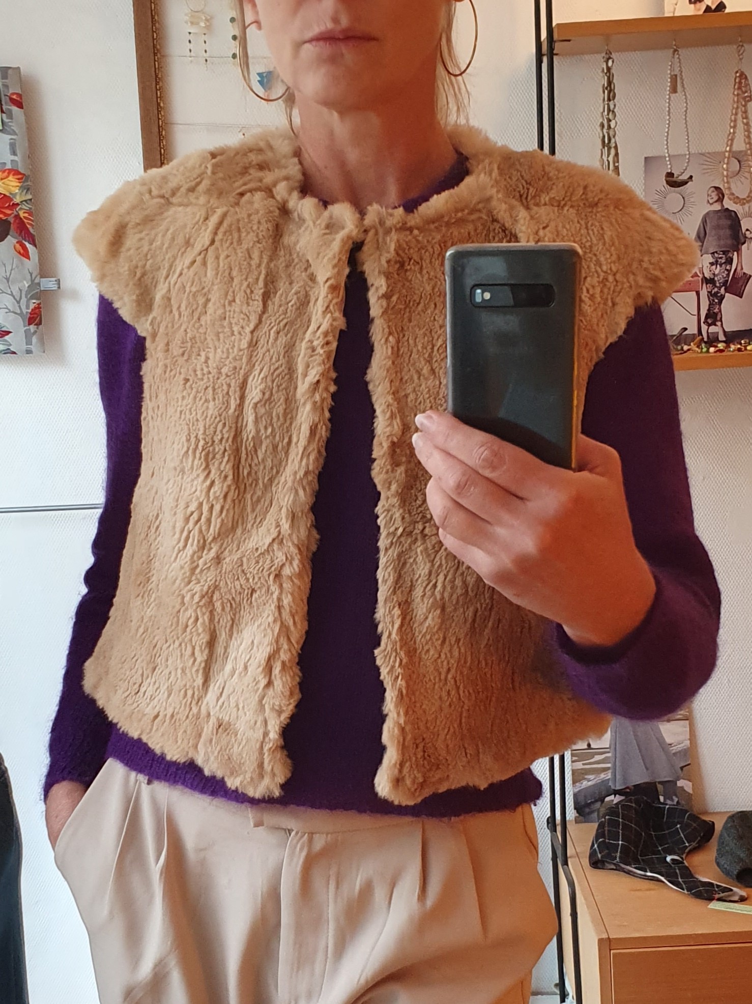 gilet sans manches fourrure beige