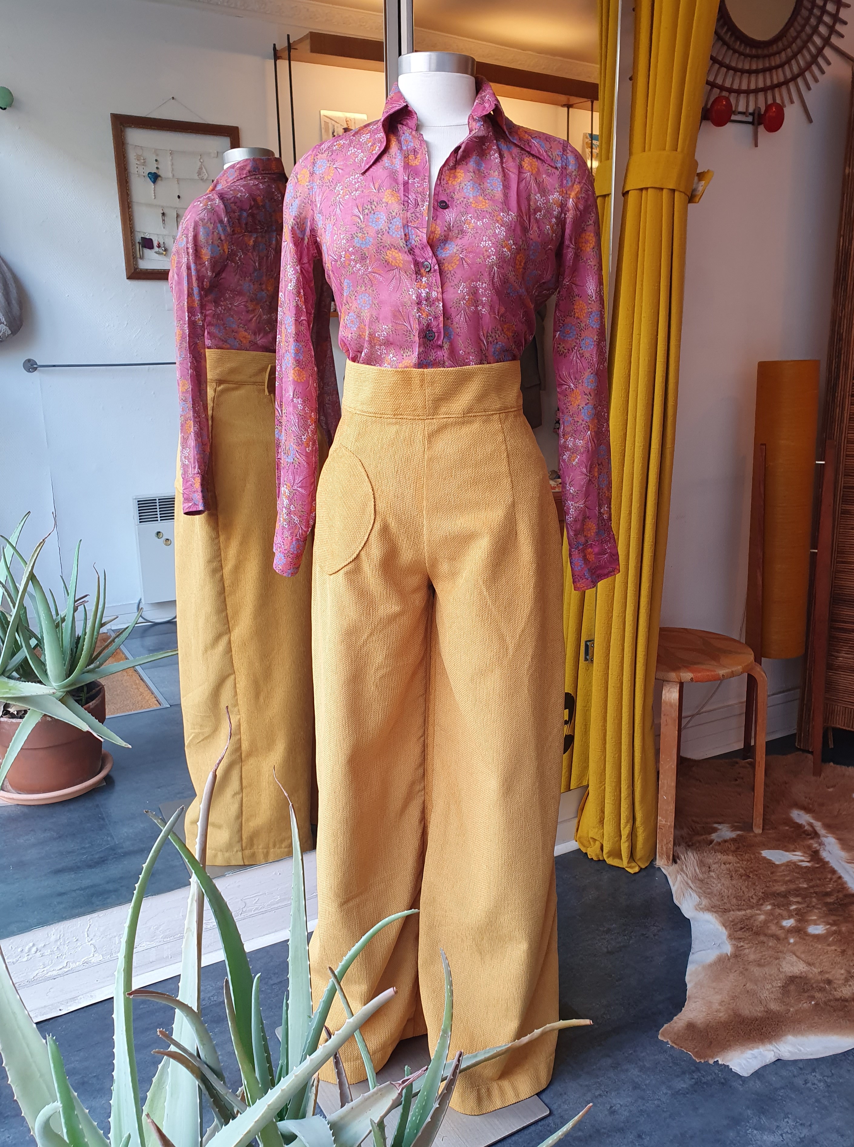 pantalon large moutarde