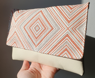 pochette plate géométrie
