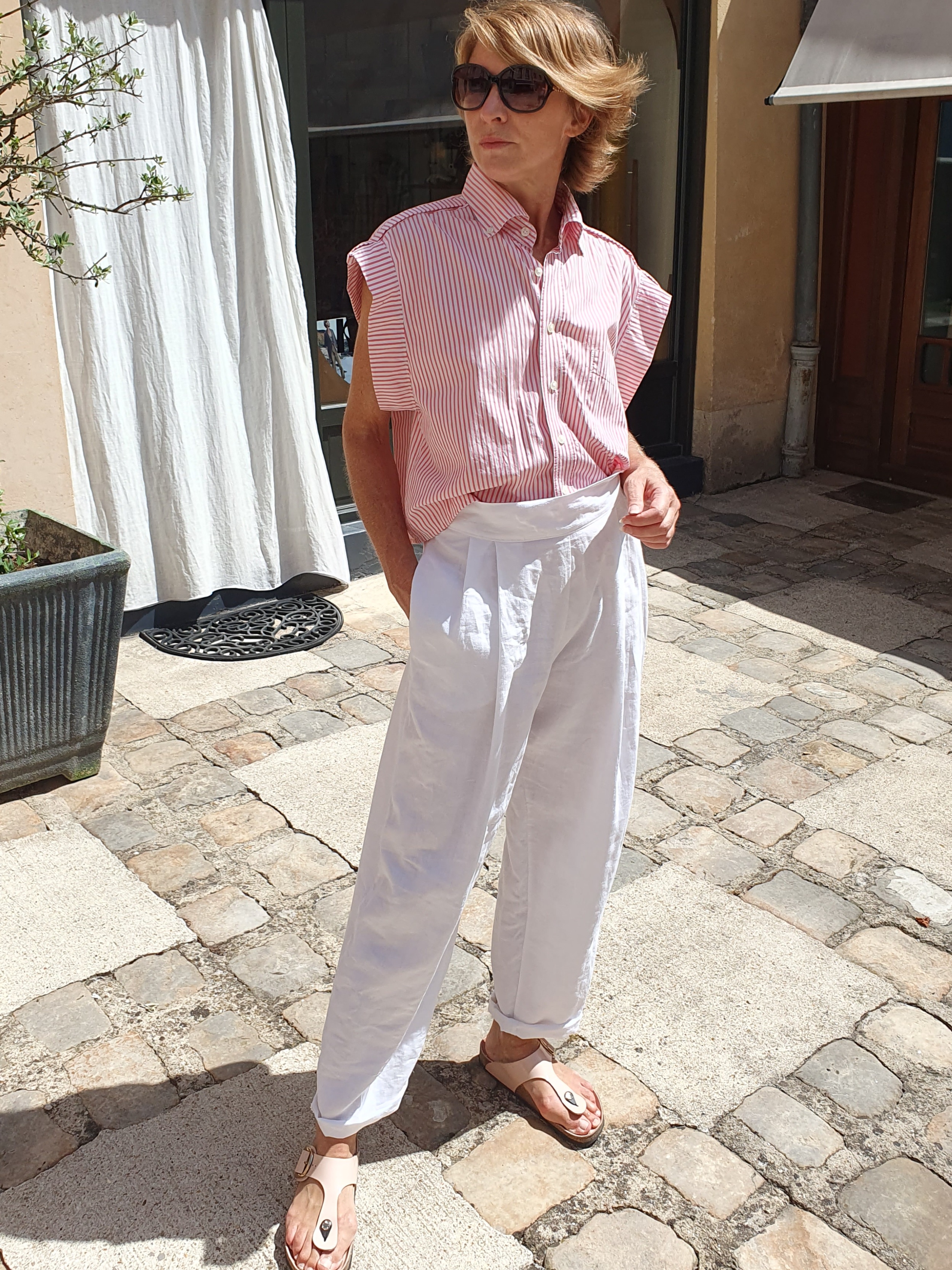 pantalon à plis blanc