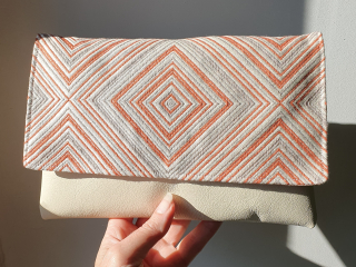 pochette plate géométrie